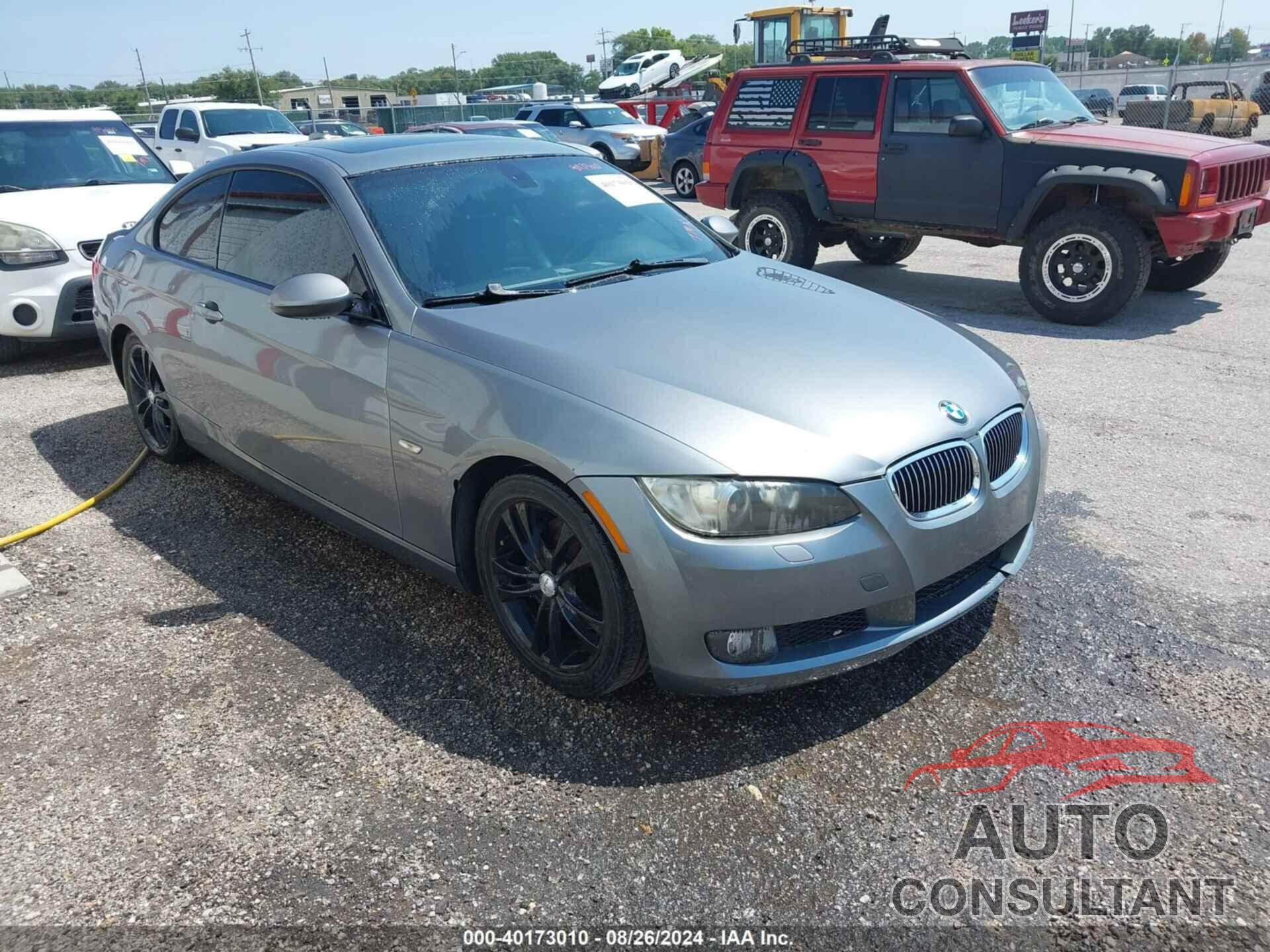BMW 328I 2009 - WBAWB33599P136500