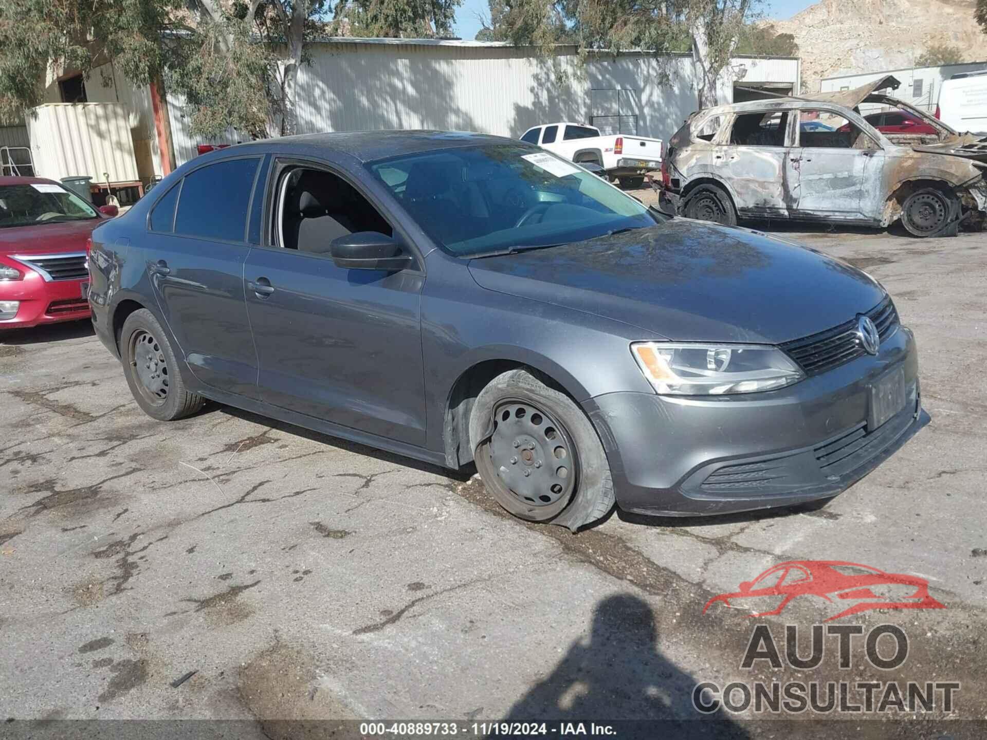 VOLKSWAGEN JETTA 2012 - 3VW2K7AJ8CM384014