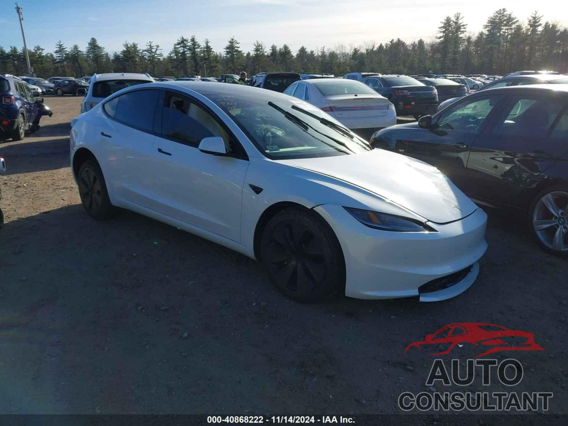 TESLA MODEL 3 2024 - 5YJ3E1EA4RF849567