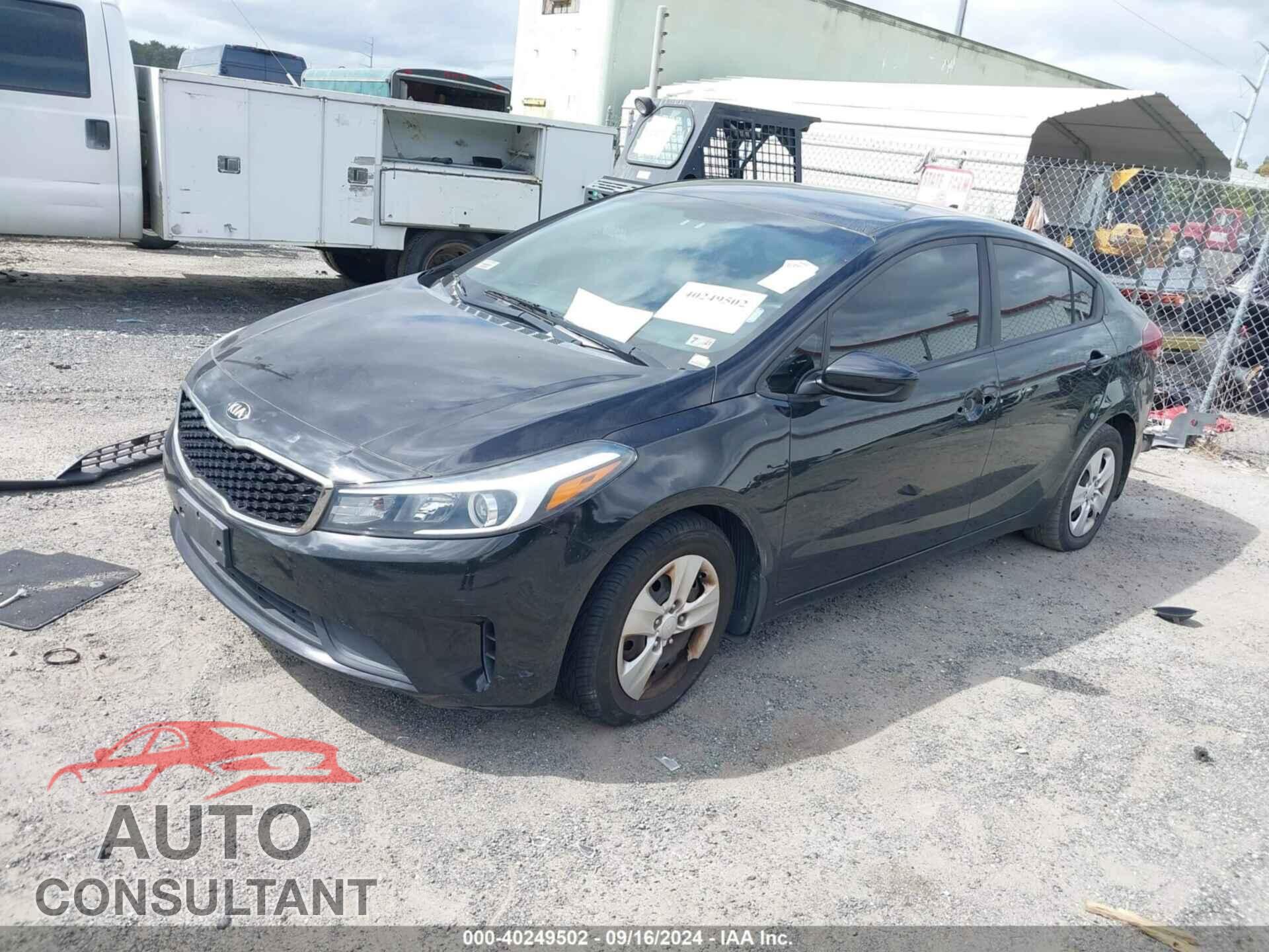 KIA FORTE 2017 - 3KPFK4A75HEE02587