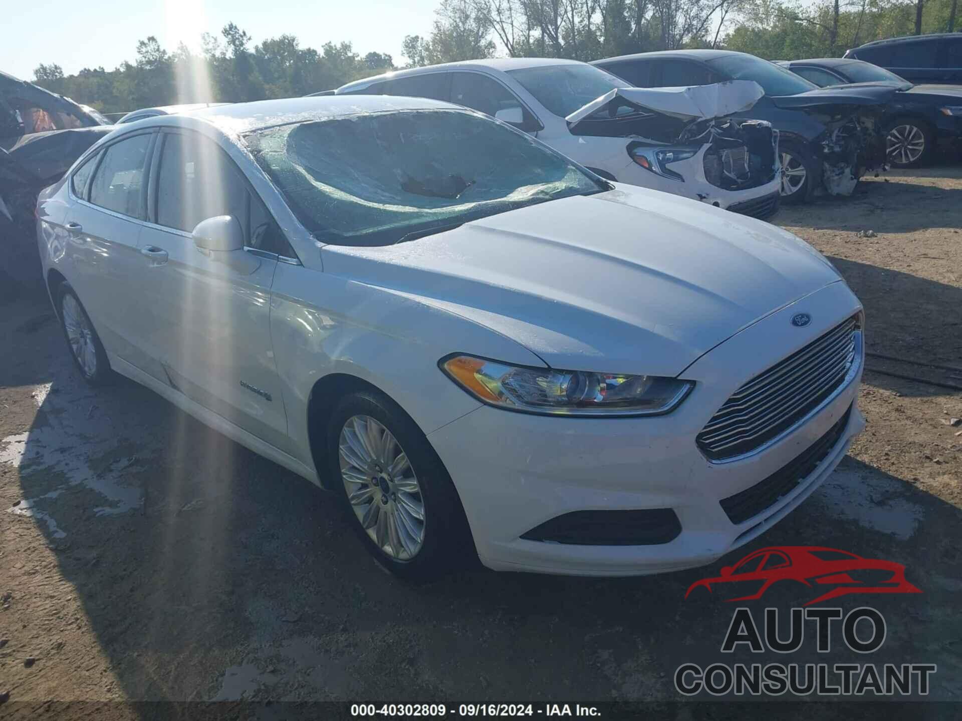 FORD FUSION HYBRID 2016 - 3FA6P0LU3GR360061
