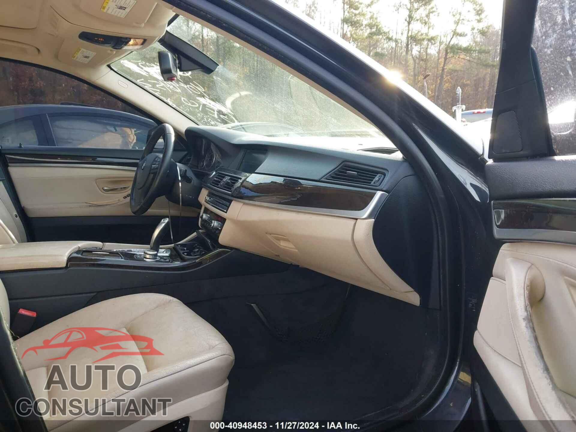 BMW 528I 2011 - WBAFR1C59BC672408