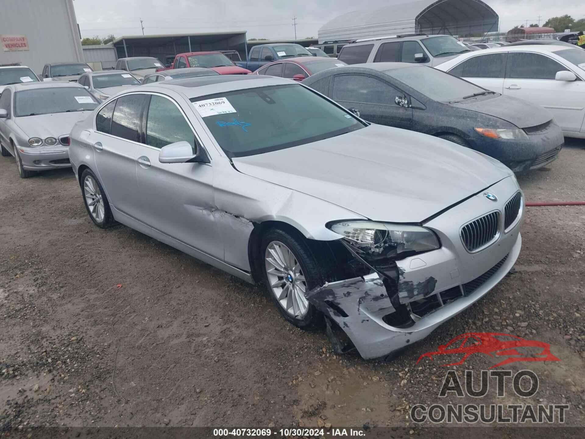 BMW 5 SERIES 2012 - WBAFR7C52CC814151