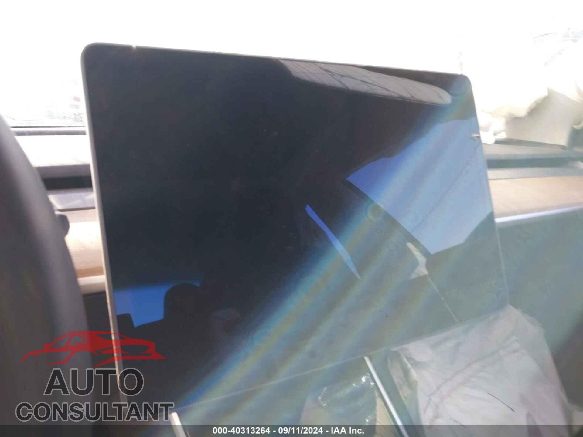 TESLA MODEL 3 2020 - 5YJ3E1EA1LF630833
