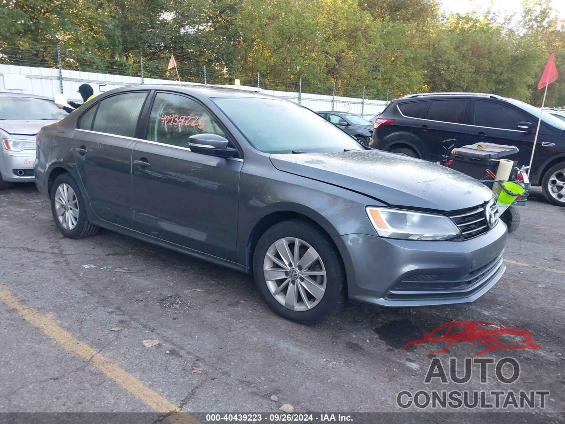 VOLKSWAGEN JETTA 2016 - 3VWD67AJ7GM359804