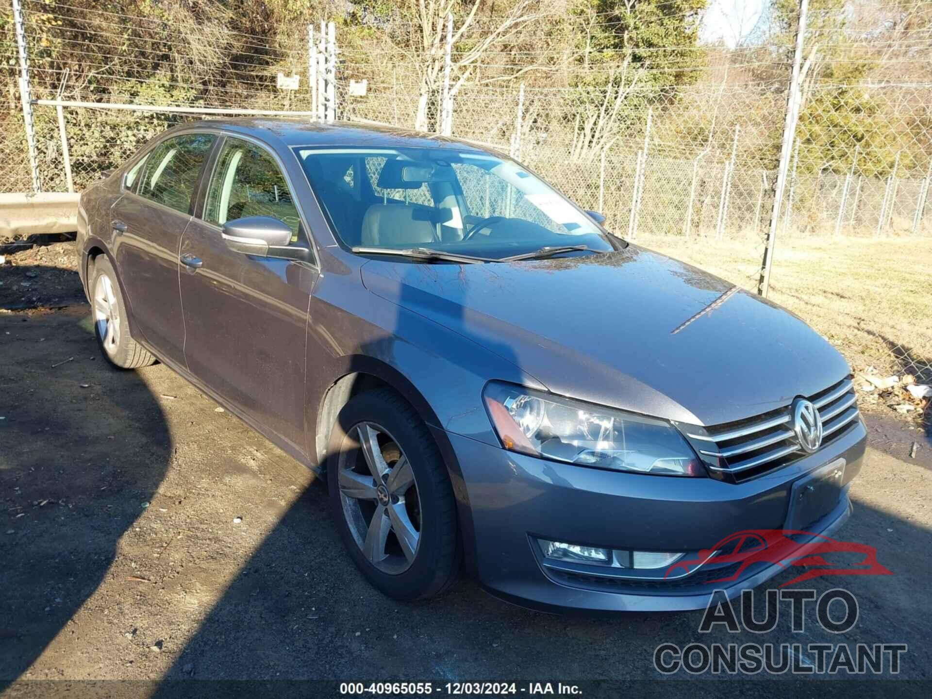 VOLKSWAGEN PASSAT 2015 - 1VWAT7A31FC089062