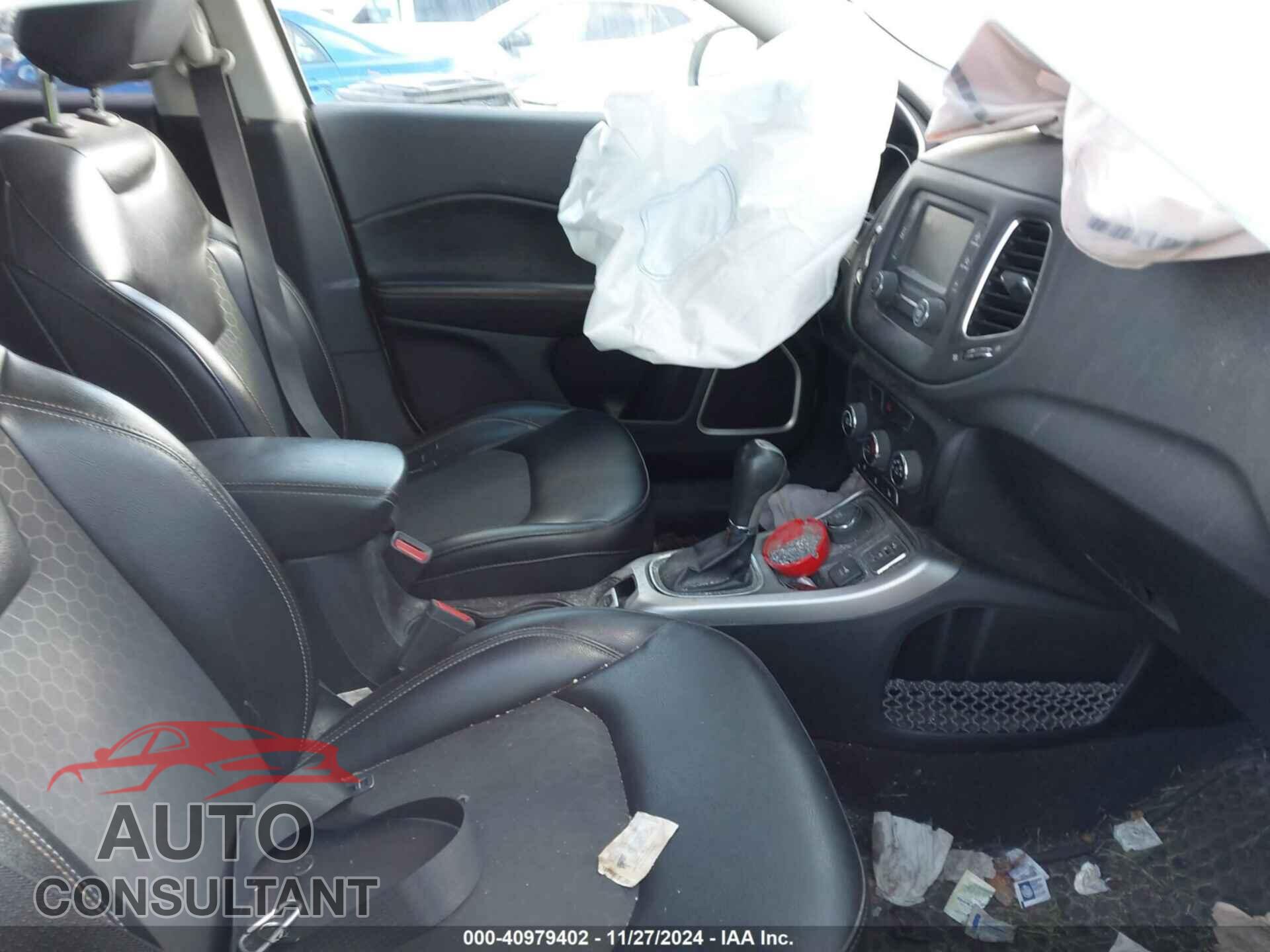 JEEP COMPASS 2018 - 3C4NJDBB2JT134960