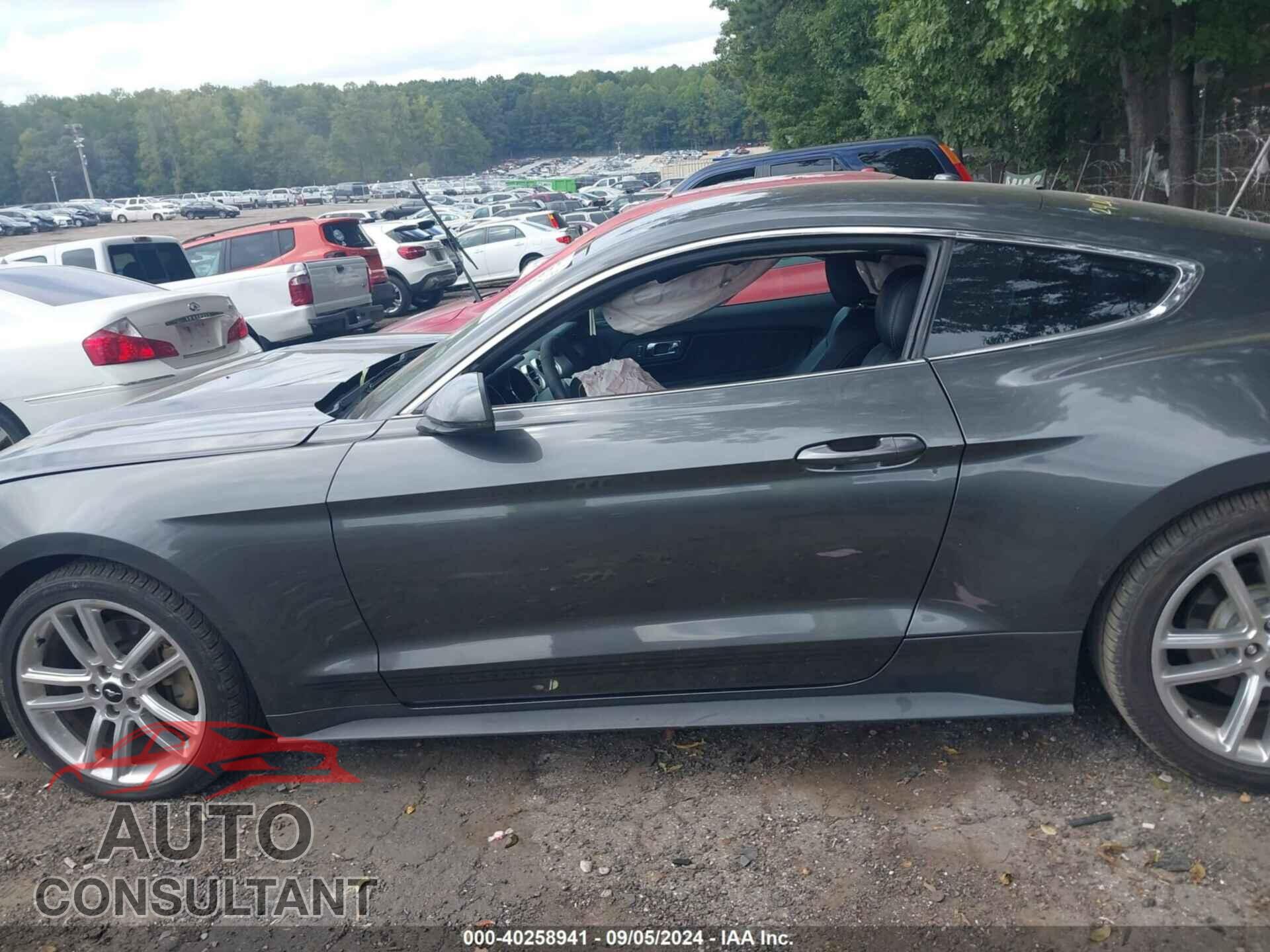 FORD MUSTANG 2017 - 1FA6P8THXH5246516