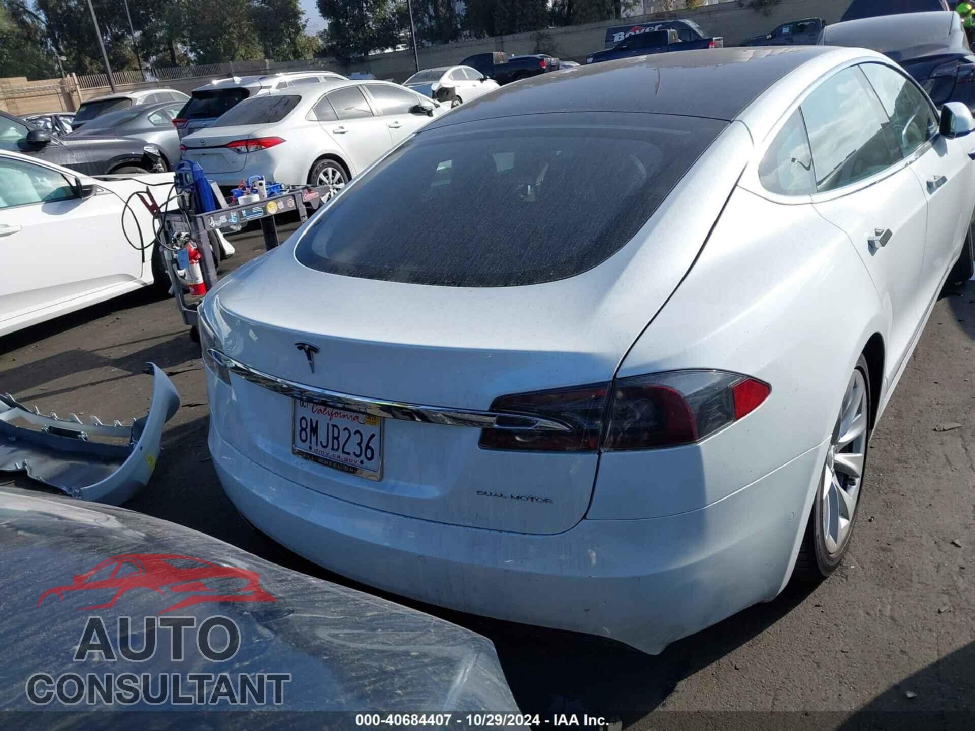 TESLA MODEL S 2019 - 5YJSA1E20KF348746