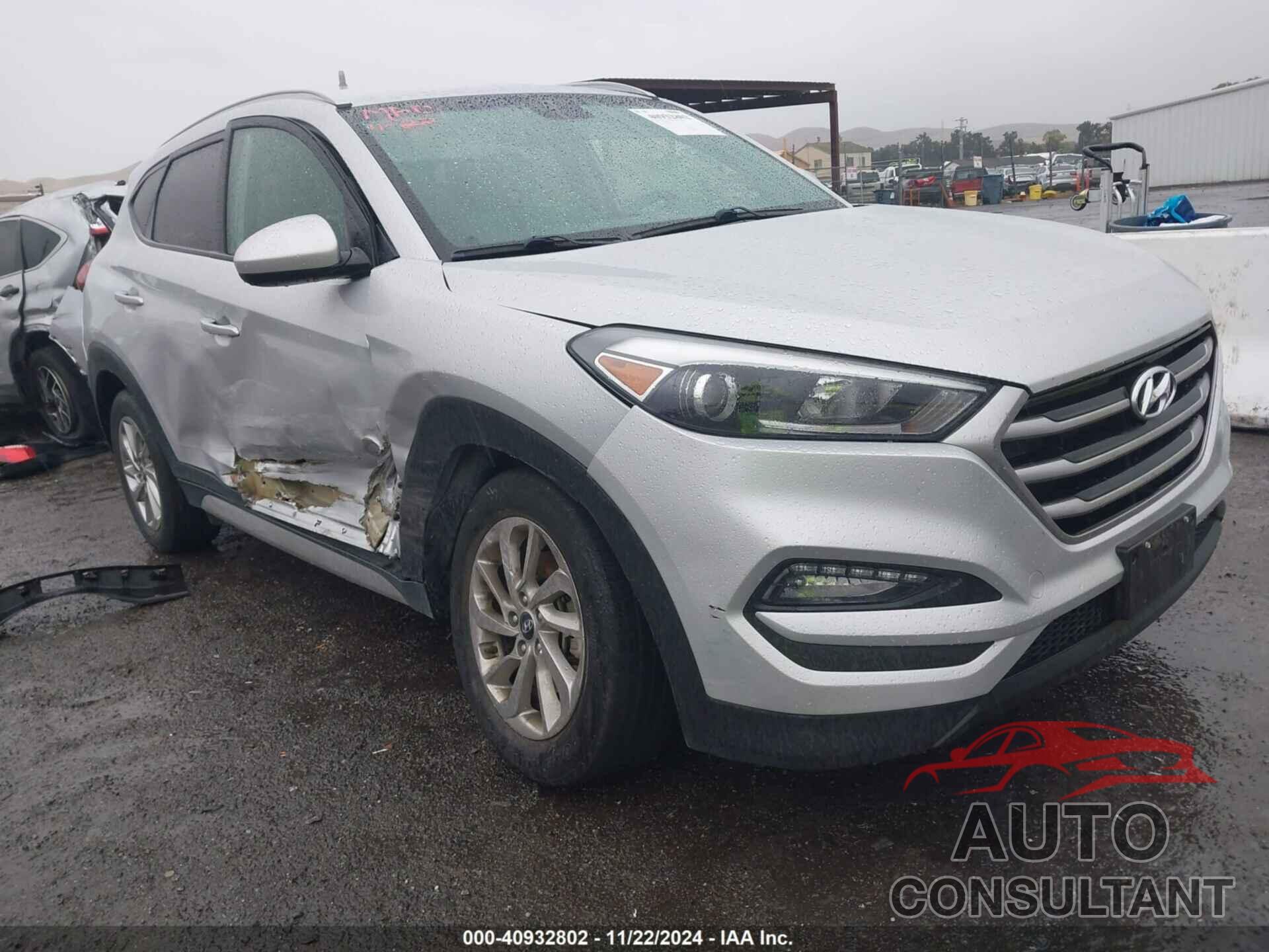 HYUNDAI TUCSON 2018 - KM8J3CA47JU644261