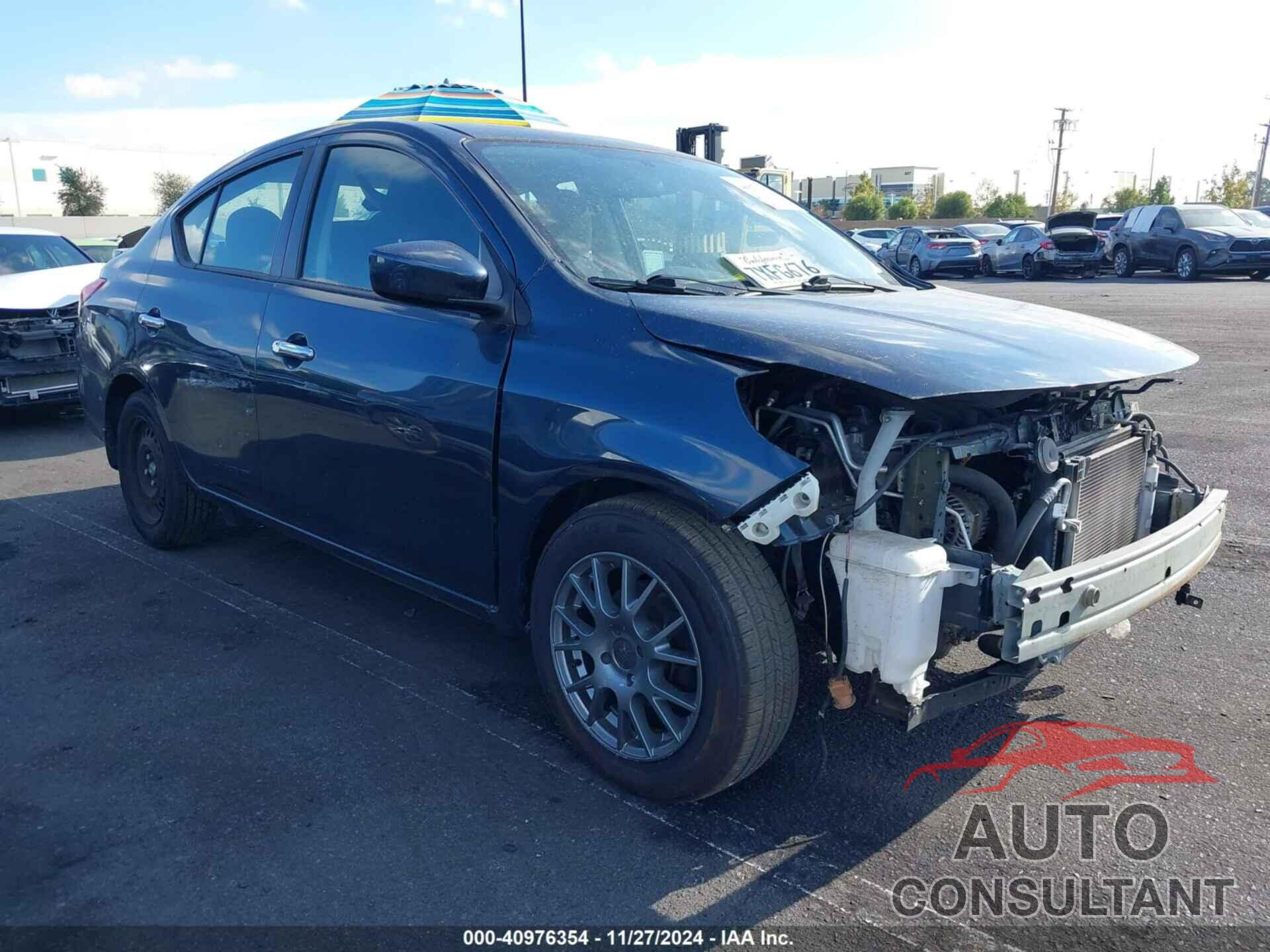 NISSAN VERSA 2017 - 3N1CN7AP4HL851951