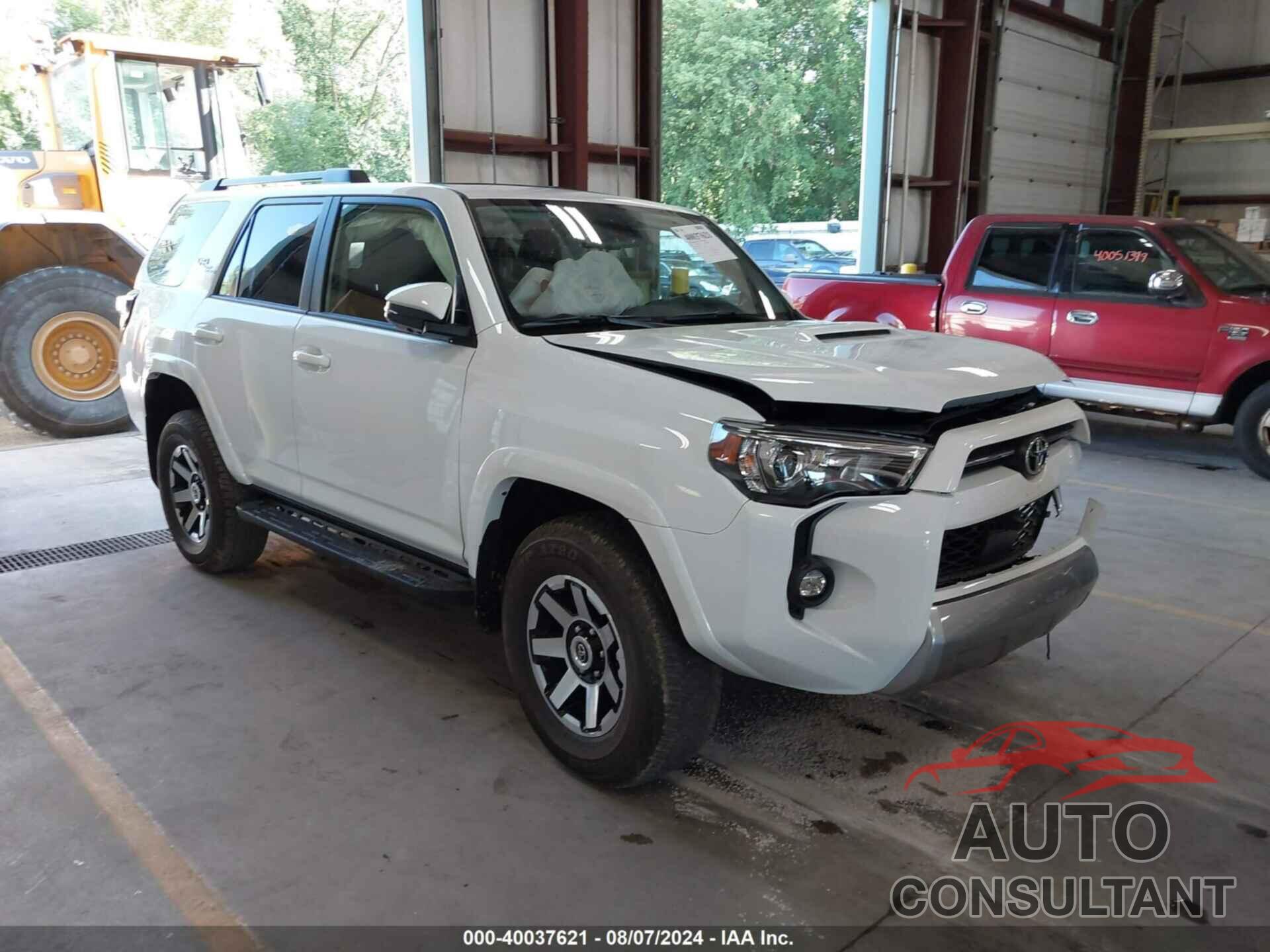 TOYOTA 4RUNNER 2024 - JTERU5JR9R6237176