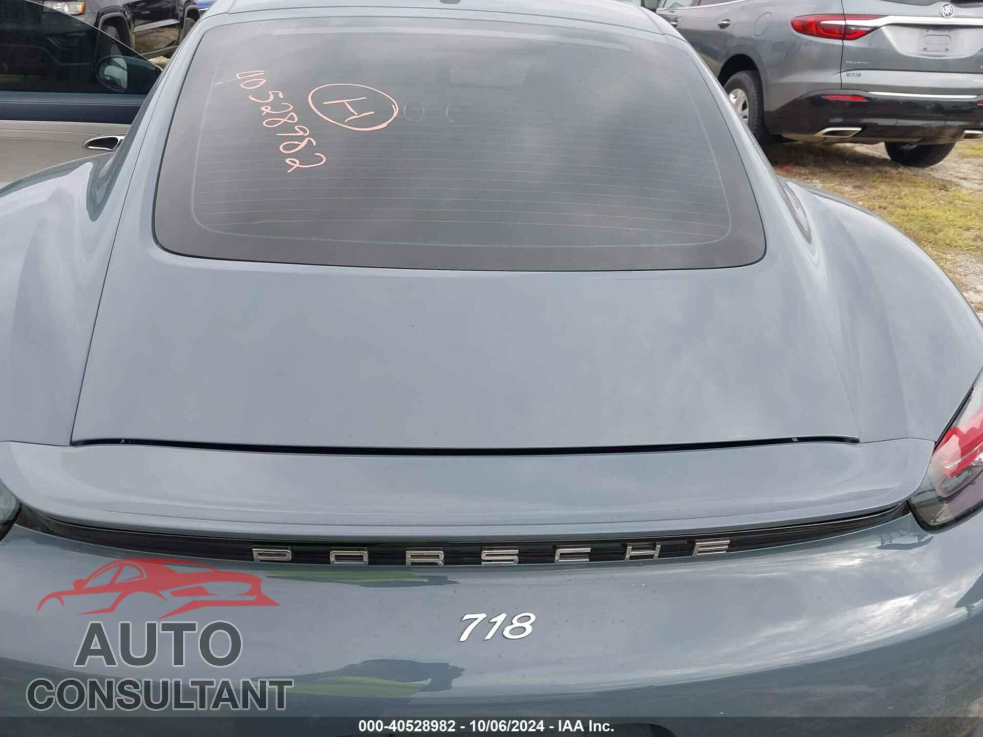 PORSCHE CAYMAN 2018 - WP0AA2A80JK261619