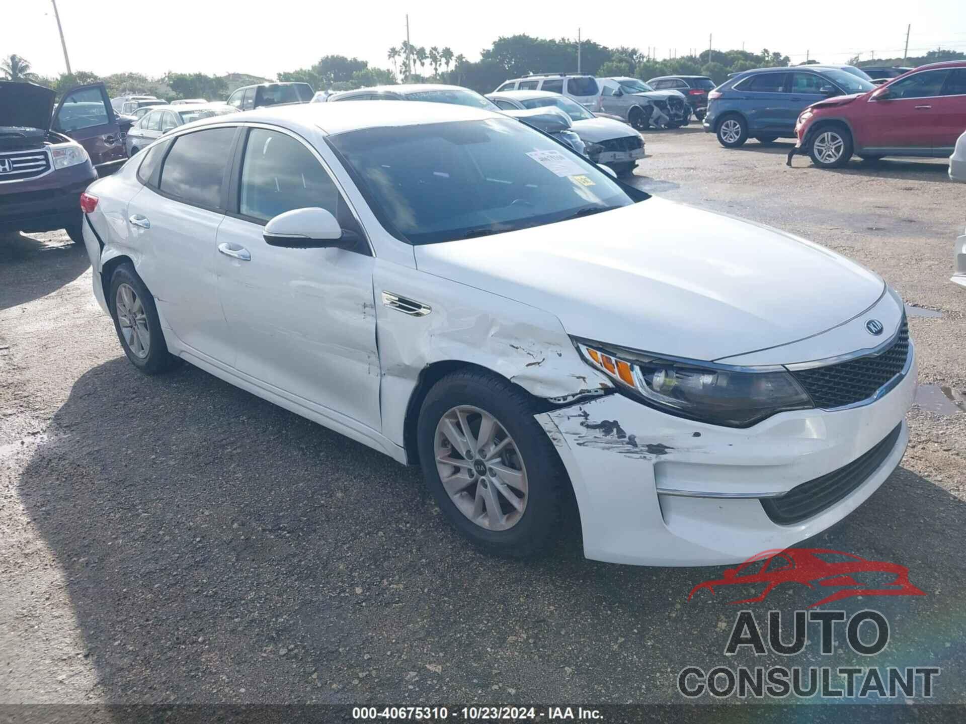 KIA OPTIMA 2018 - 5XXGT4L38JG180069