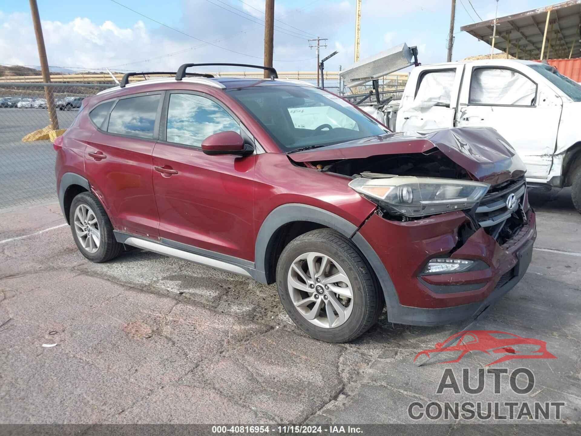 HYUNDAI TUCSON 2017 - KM8J33A41HU389150