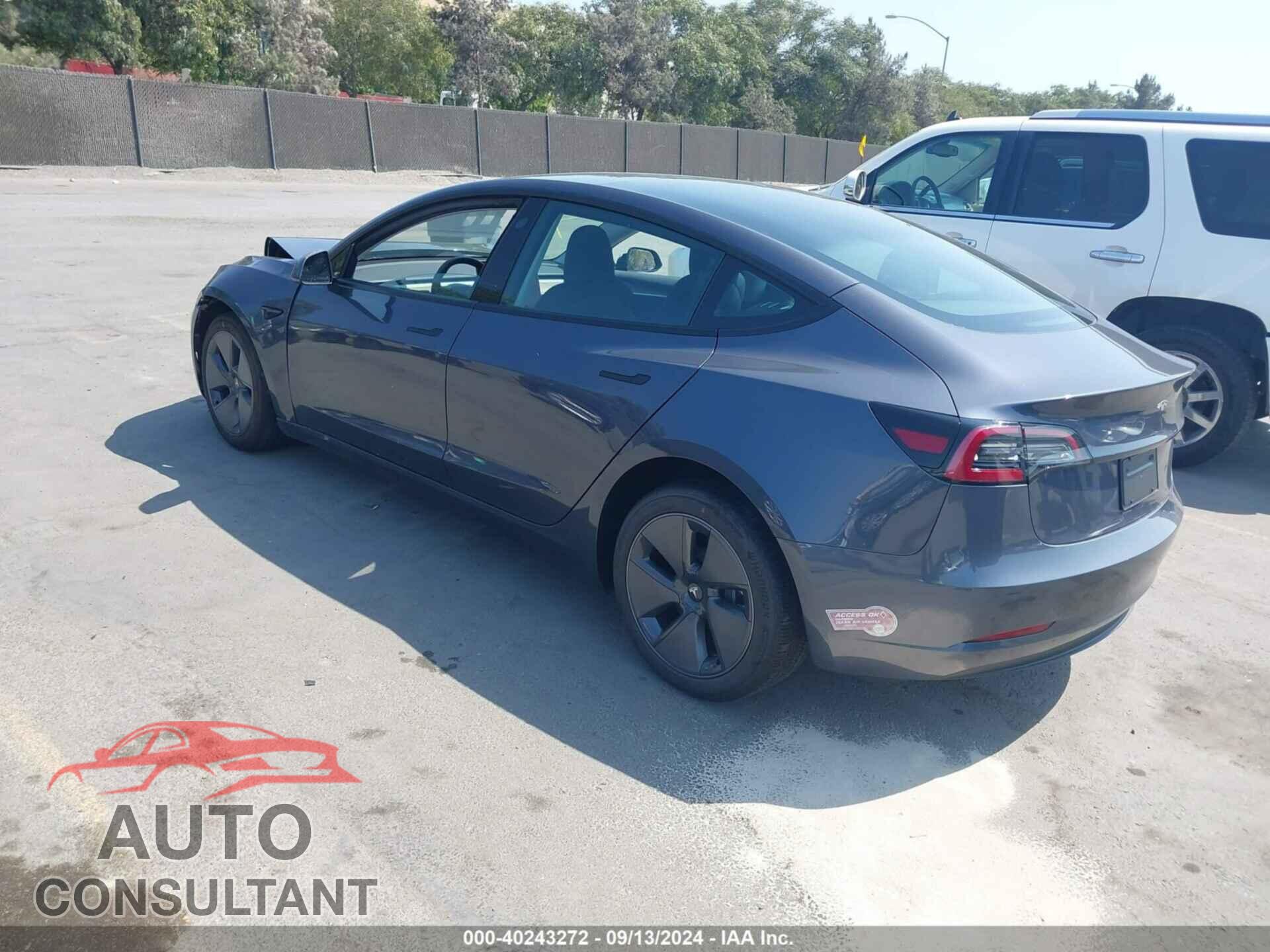 TESLA MODEL 3 2023 - 5YJ3E1EA0PF710811