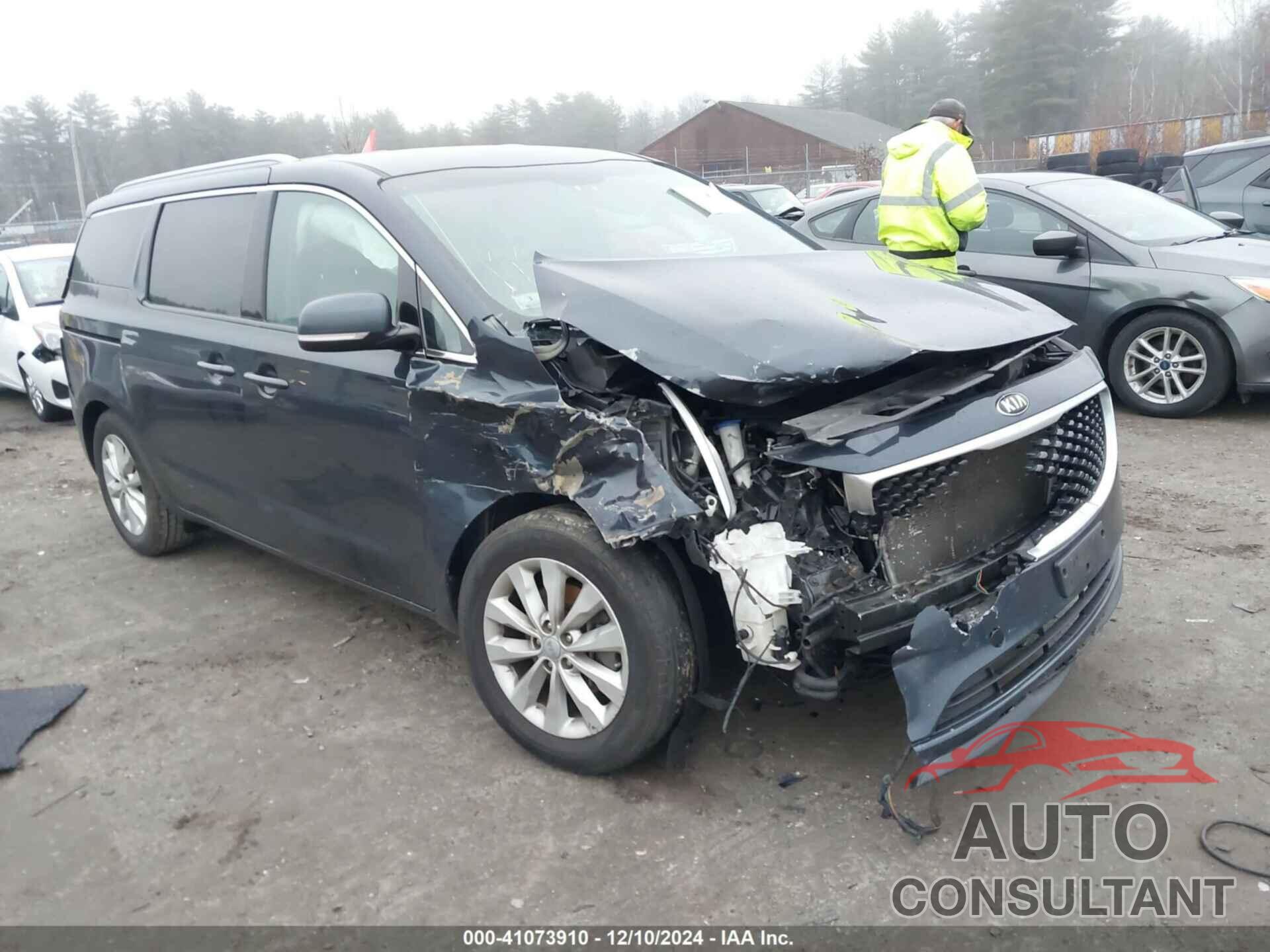 KIA SEDONA 2017 - KNDMC5C13H6272349