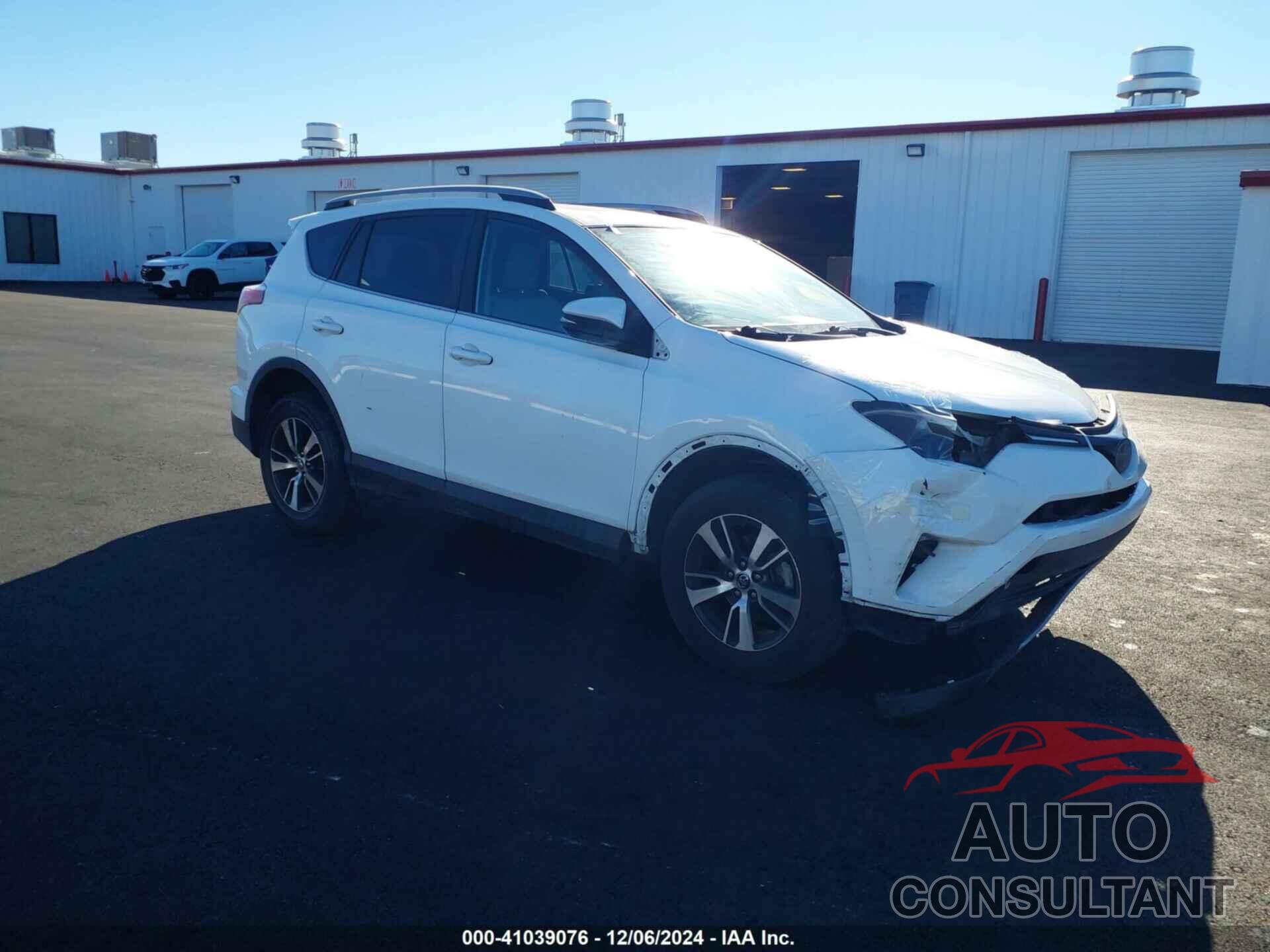 TOYOTA RAV4 2018 - 2T3WFREV1JW457317