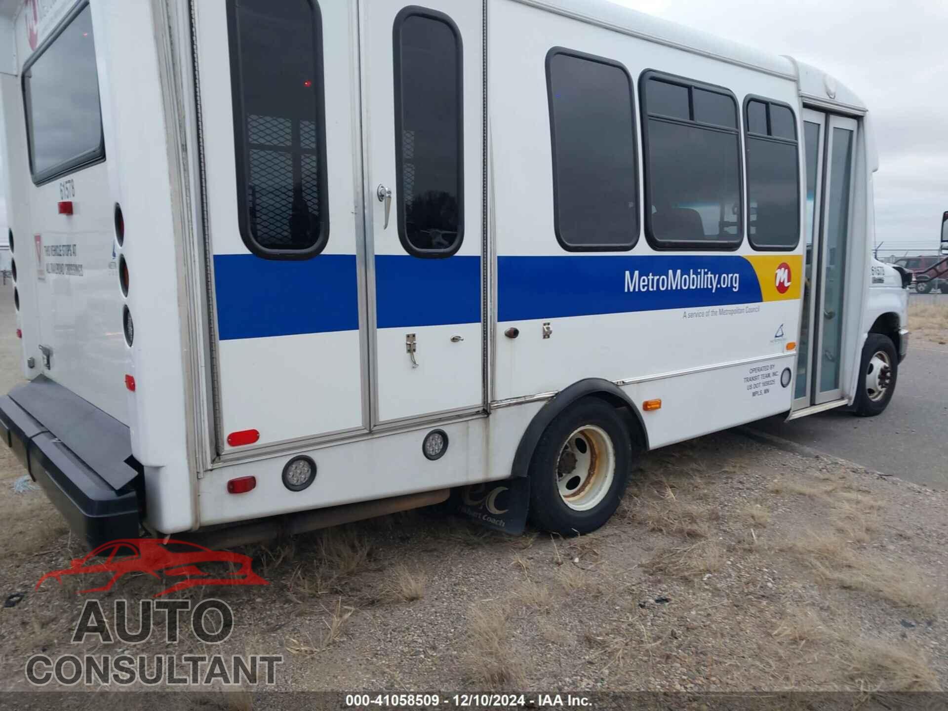 FORD E-450 CUTAWAY 2017 - 1FDFE4FS0HDC33596
