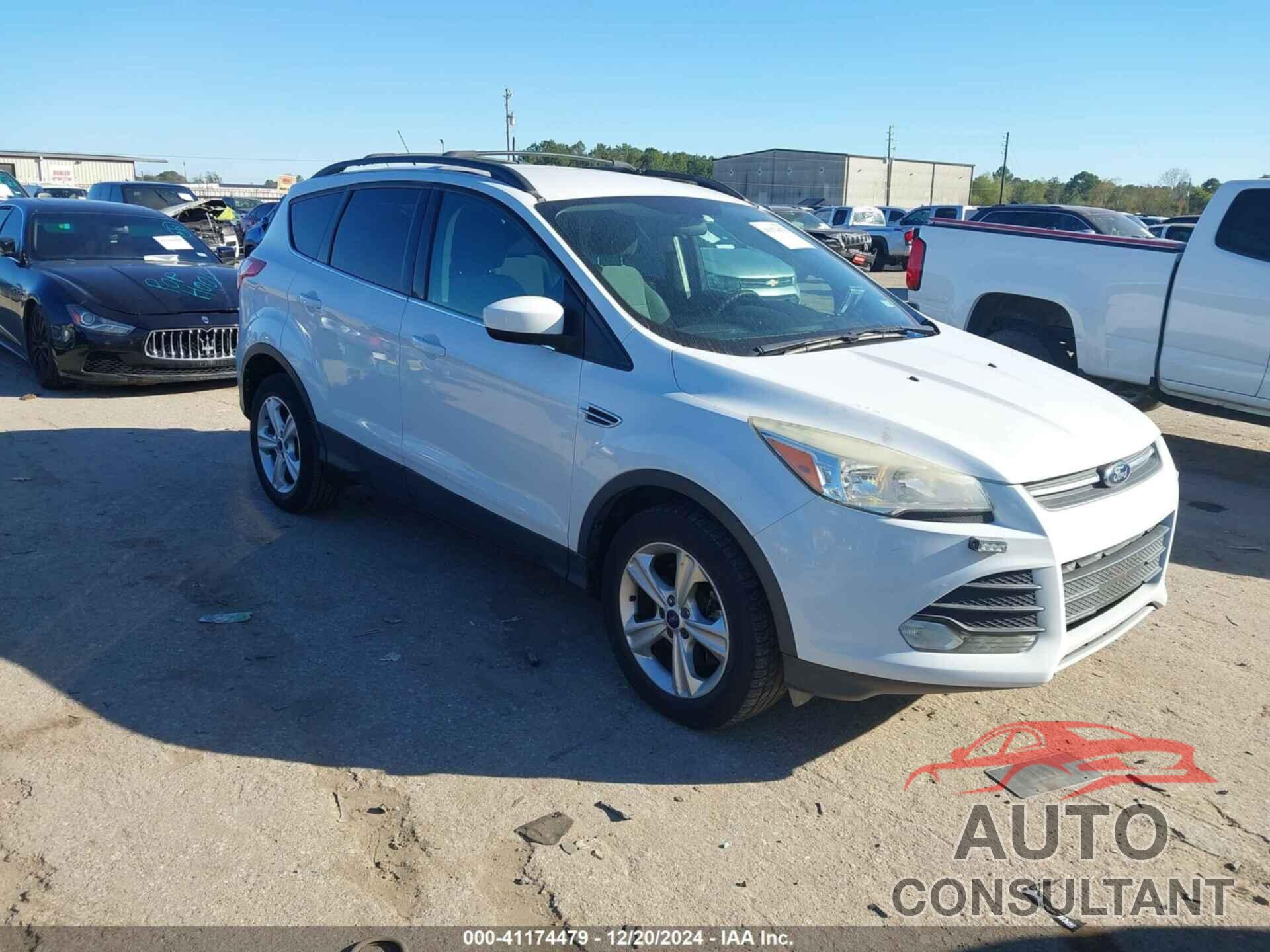 FORD ESCAPE 2013 - 1FMCU0G95DUD78783