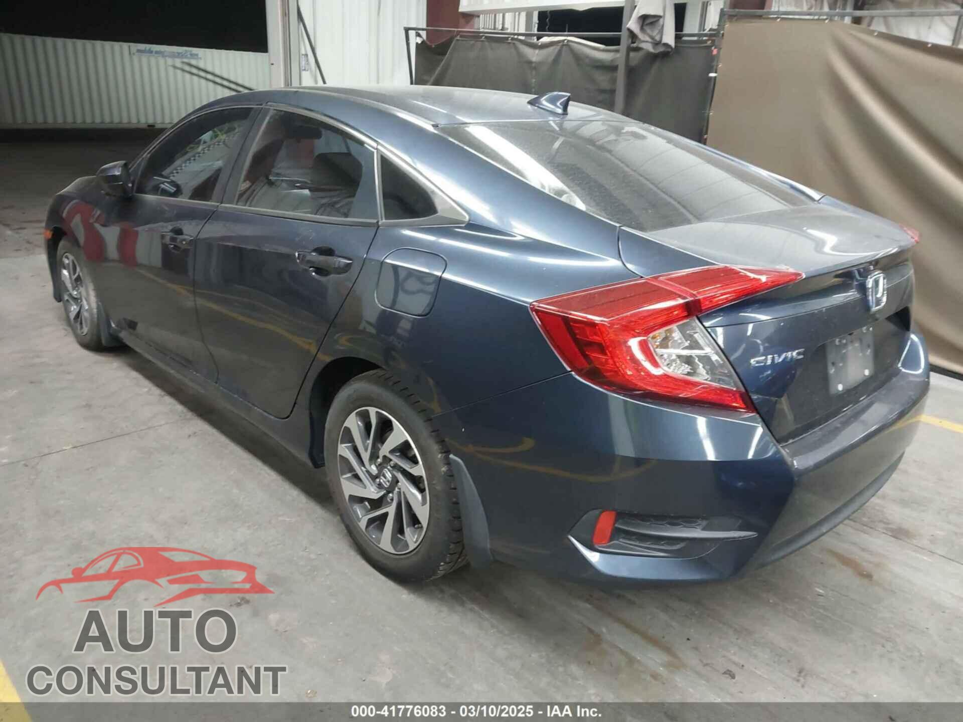 HONDA CIVIC 2018 - 19XFC2F70JE031663