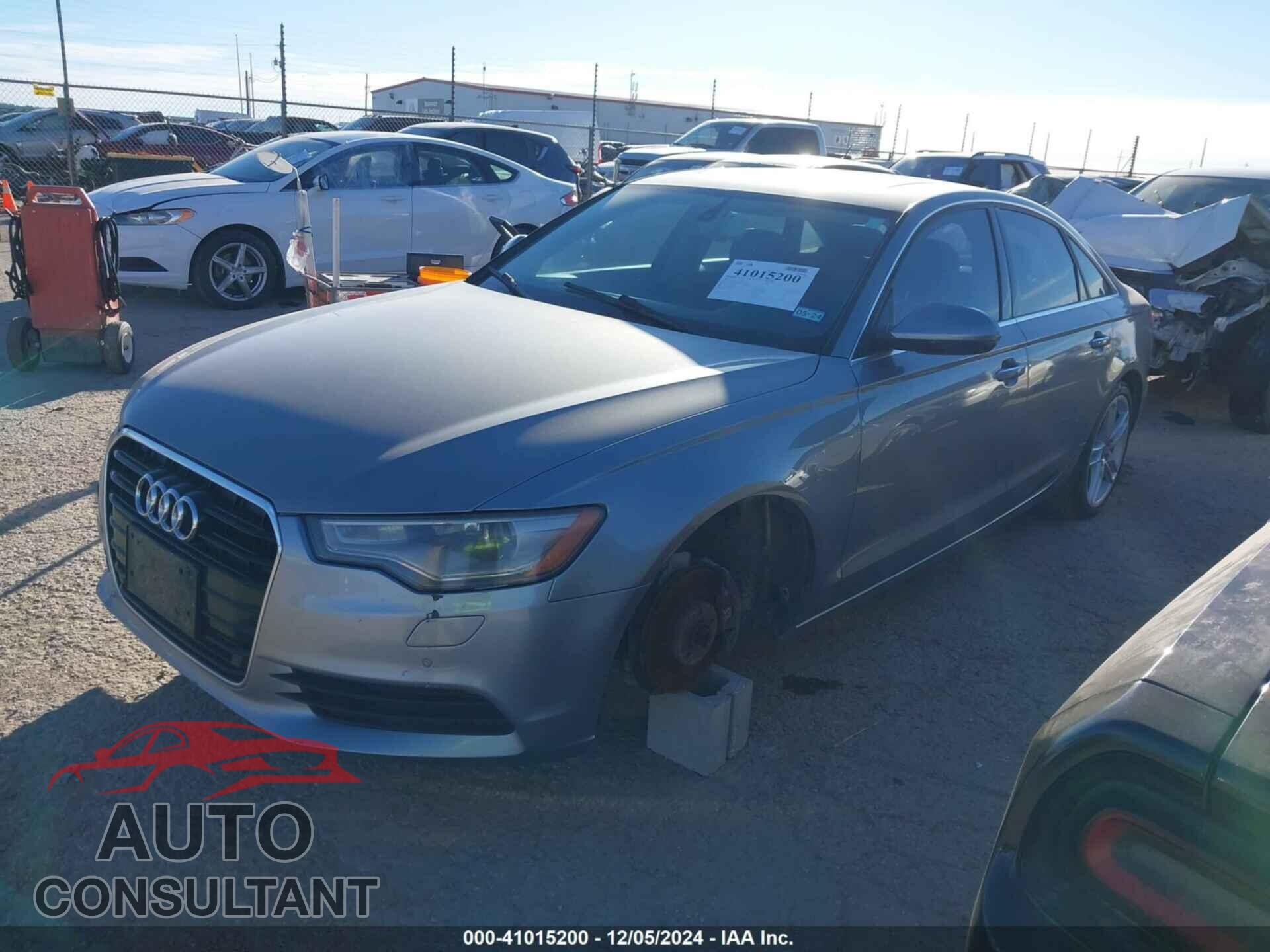 AUDI A6 2013 - WAUDFAFC1DN111279