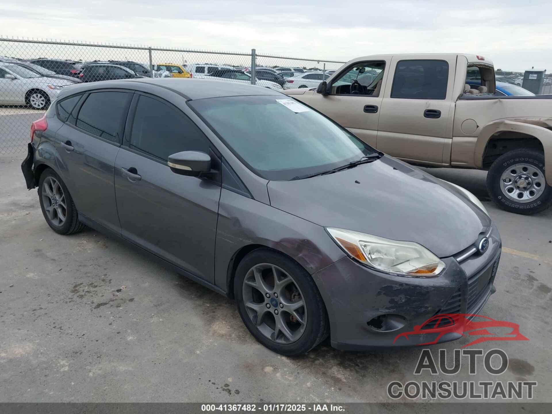 FORD FOCUS 2014 - 1FADP3K27EL420654