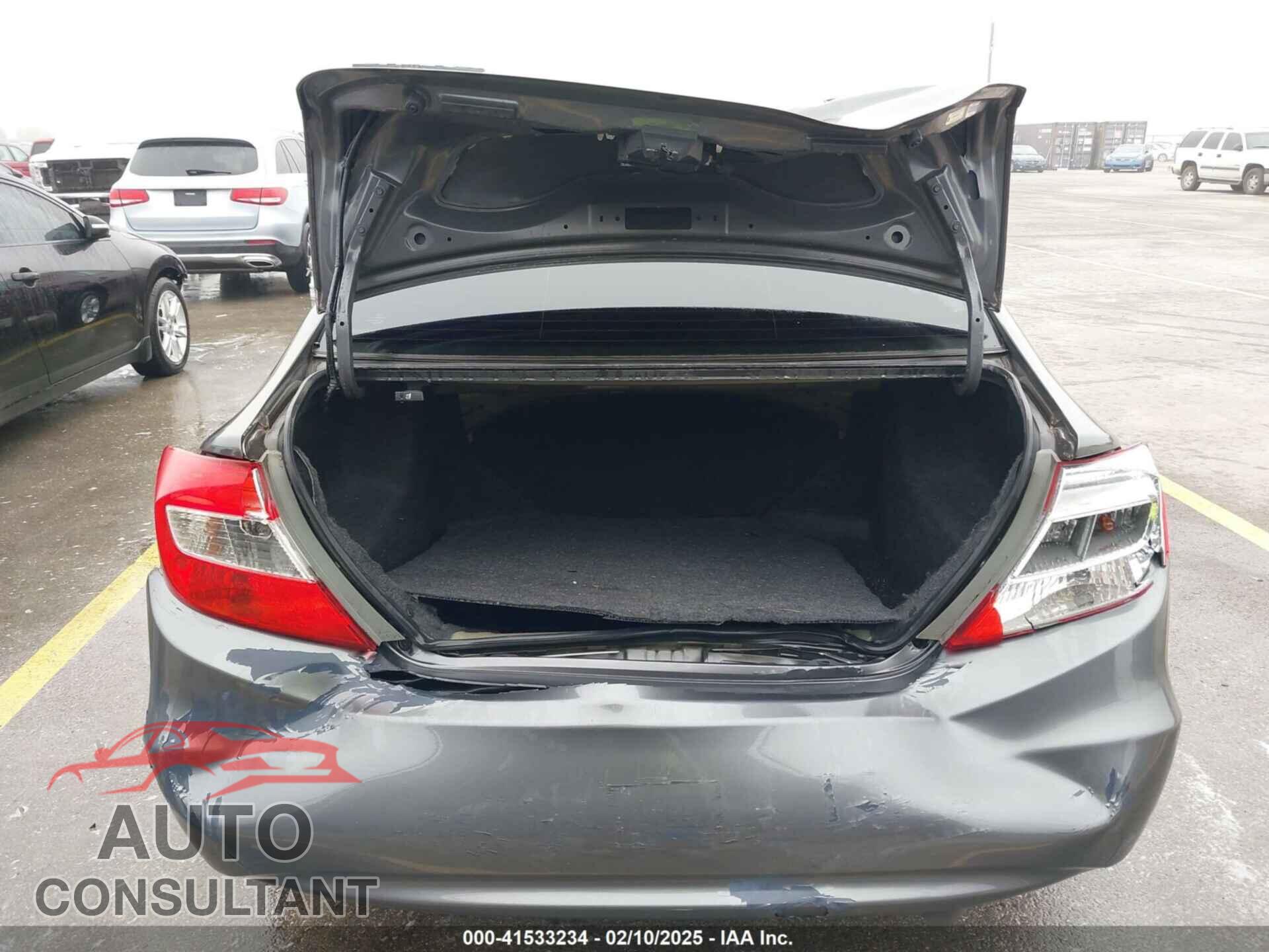 HONDA CIVIC 2012 - 2HGFB2F56CH563123
