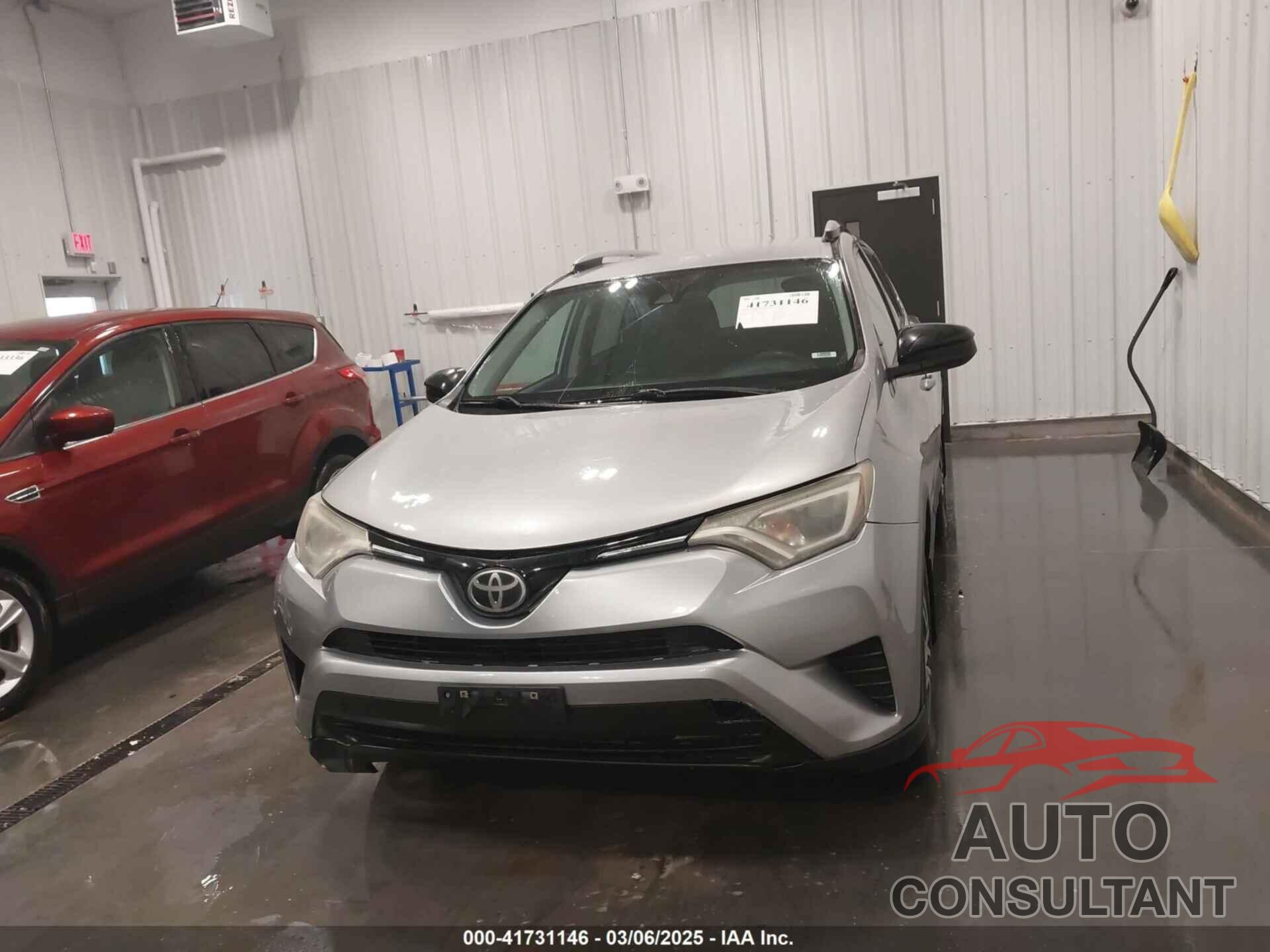 TOYOTA RAV4 2017 - 2T3BFREV8HW646796