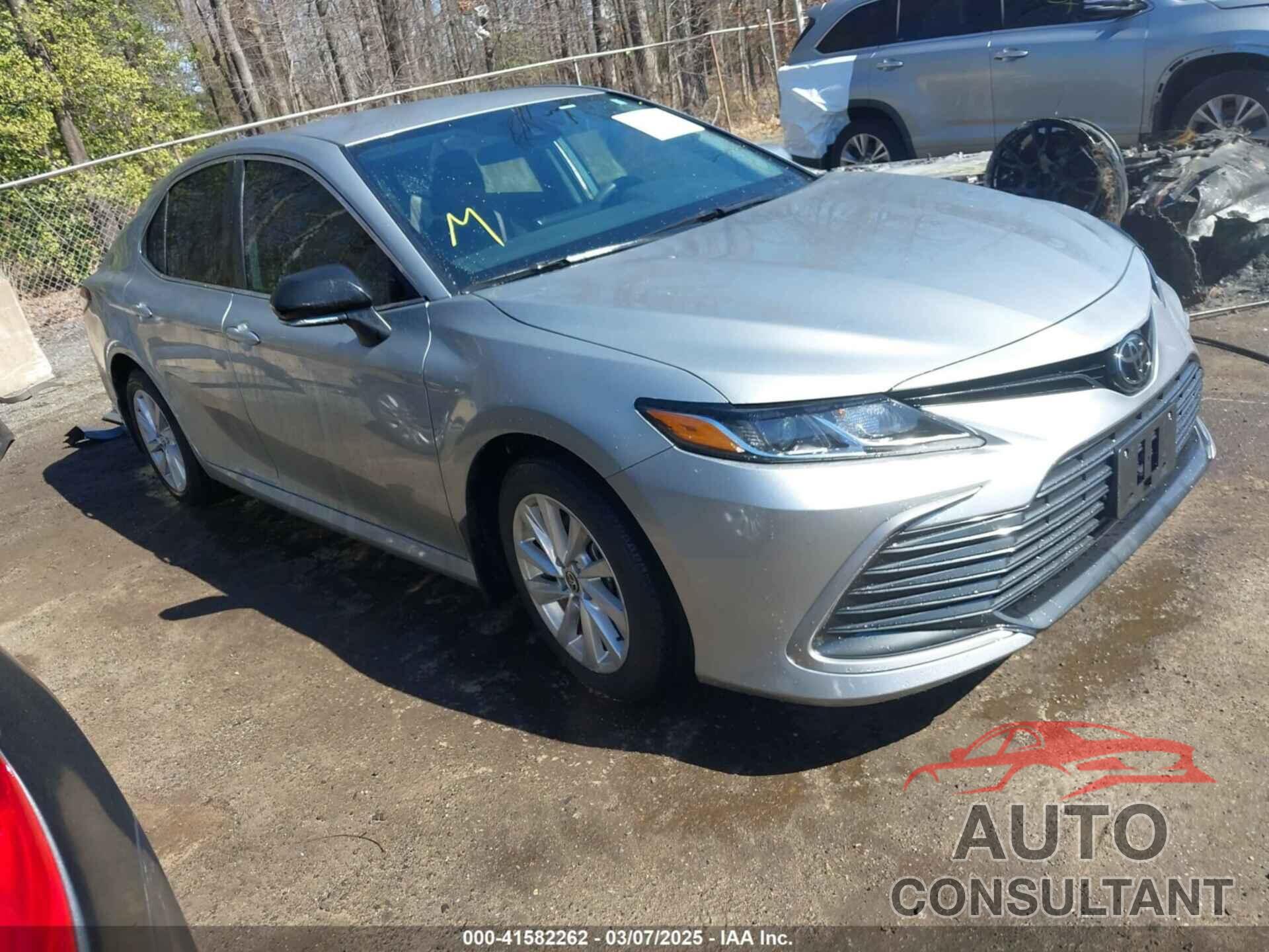 TOYOTA CAMRY 2023 - 4T1C11AKXPU144122