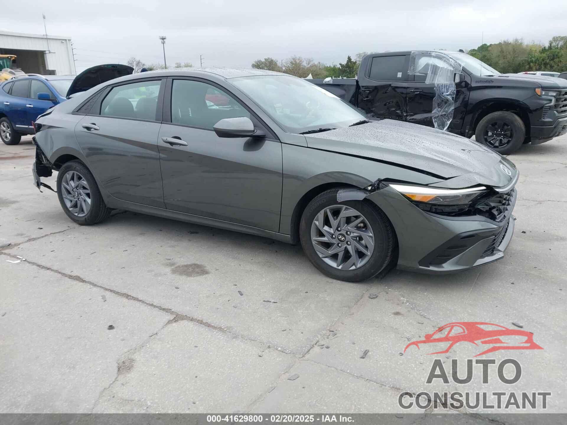 HYUNDAI ELANTRA 2024 - KMHLM4DG8RU801681