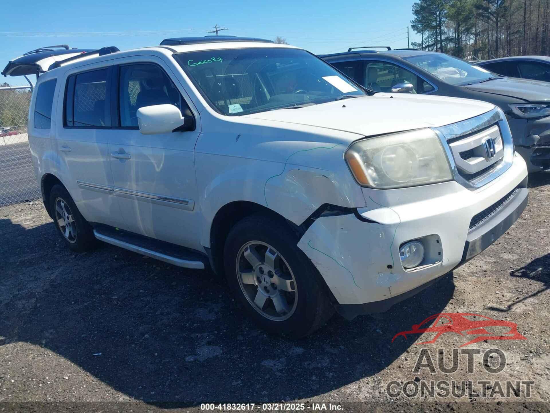 HONDA PILOT 2011 - 5FNYF4H97BB067954