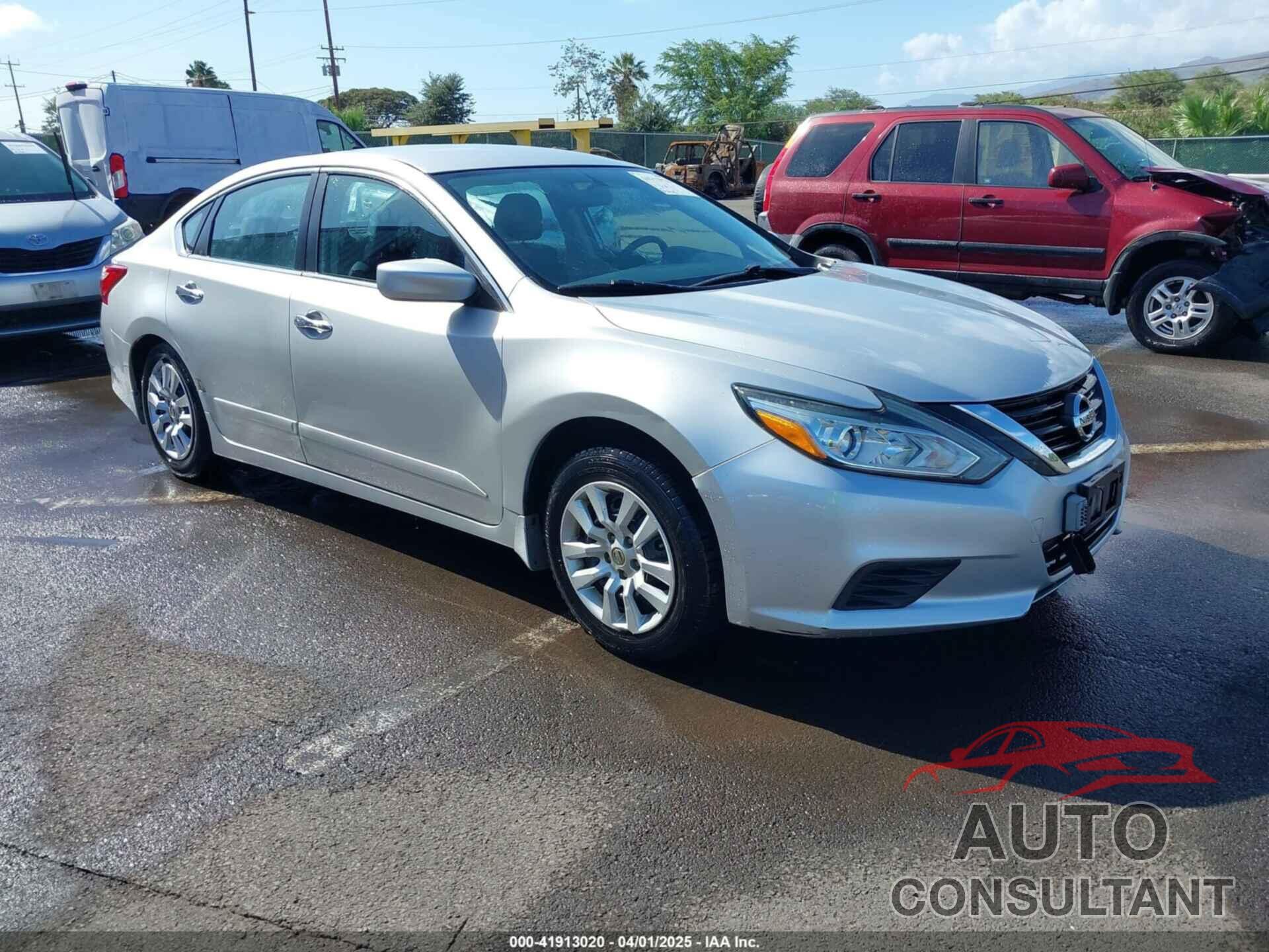 NISSAN ALTIMA 2017 - 1N4AL3AP3HC139855