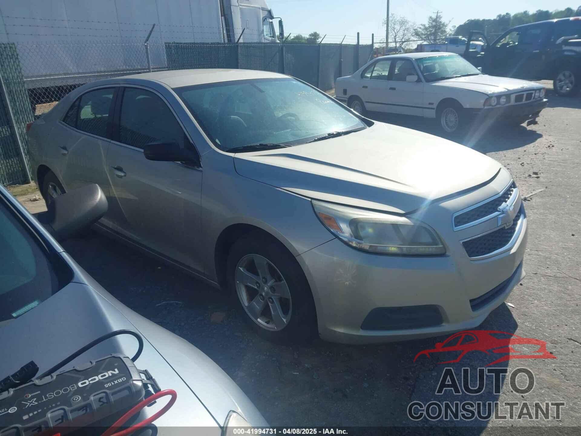 CHEVROLET MALIBU 2013 - 1G11B5SA4DF258535