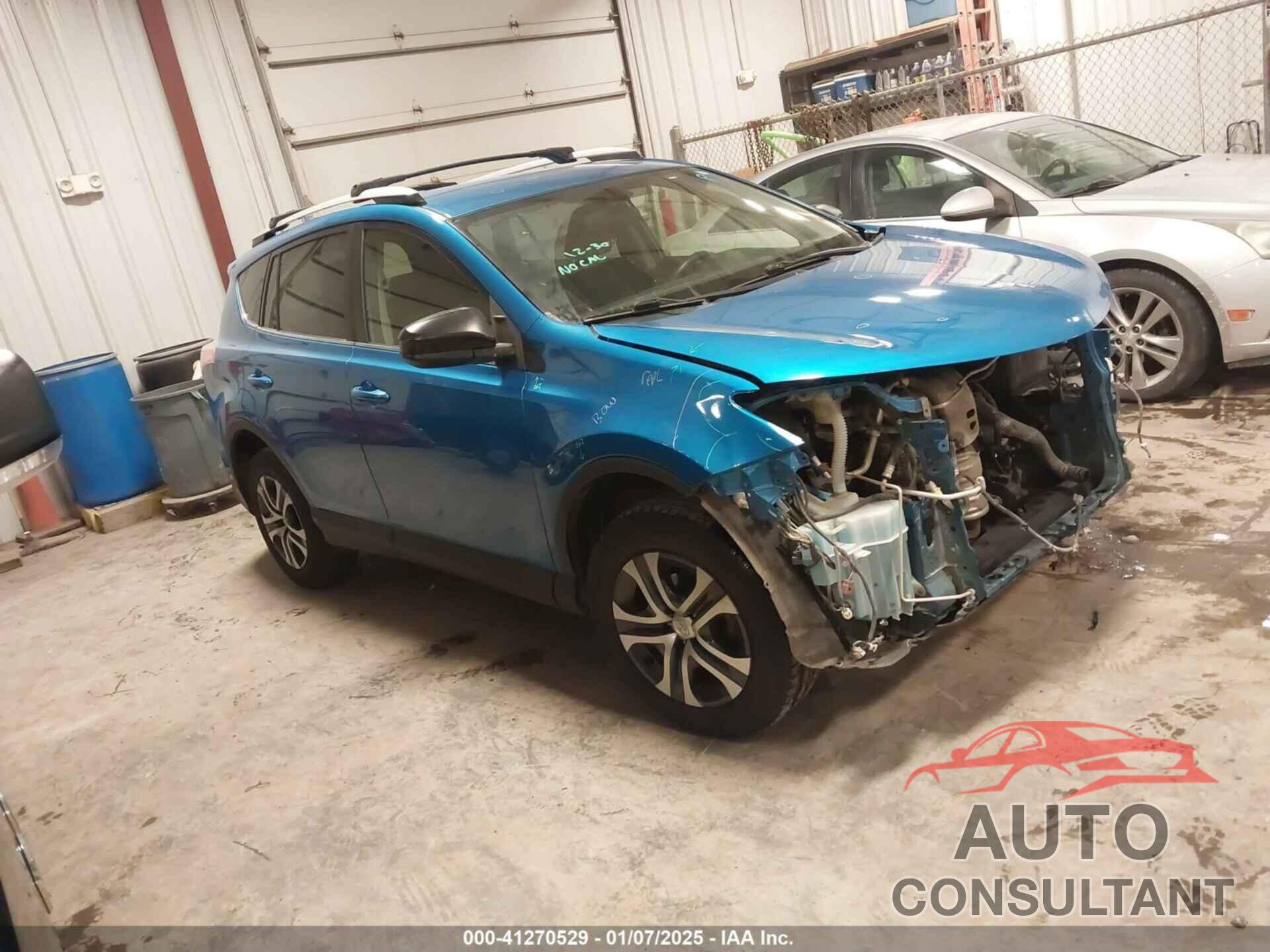 TOYOTA RAV4 2016 - JTMBFREV2GD187535