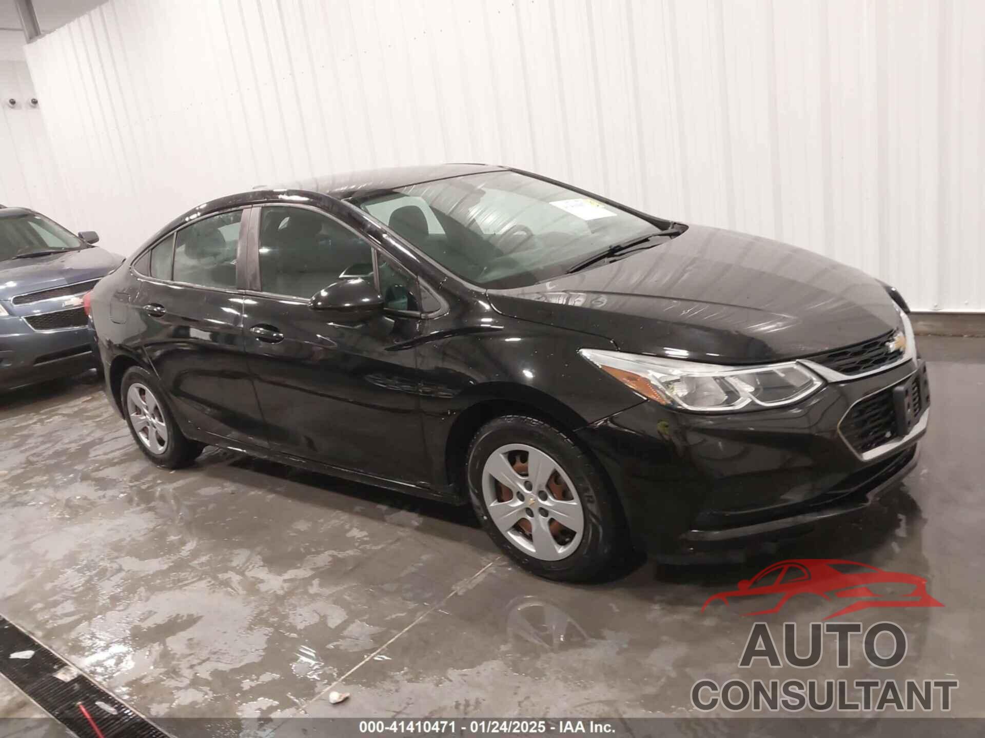 CHEVROLET CRUZE 2018 - 1G1BC5SM3J7153132