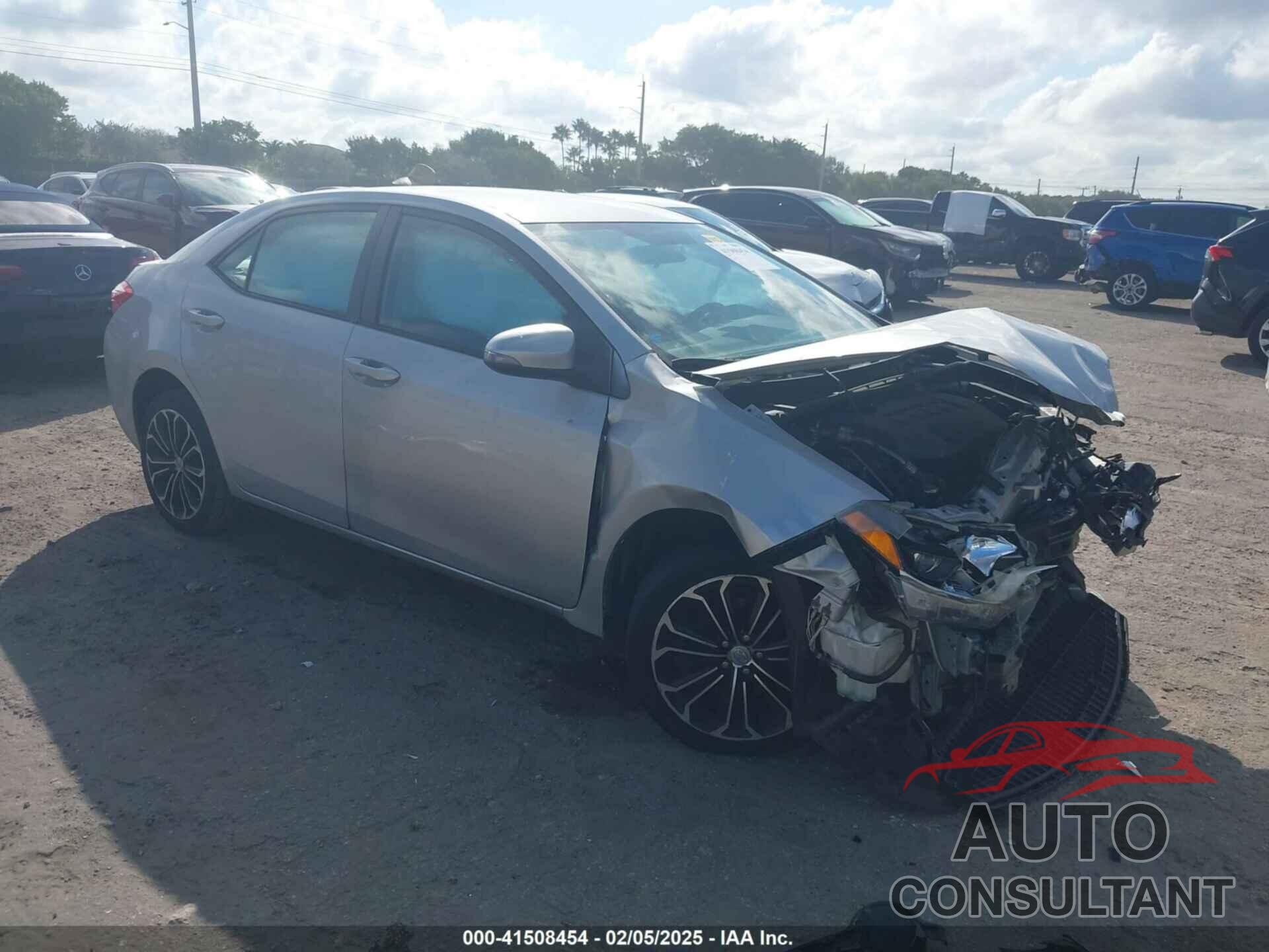 TOYOTA COROLLA 2015 - 2T1BURHE9FC430366