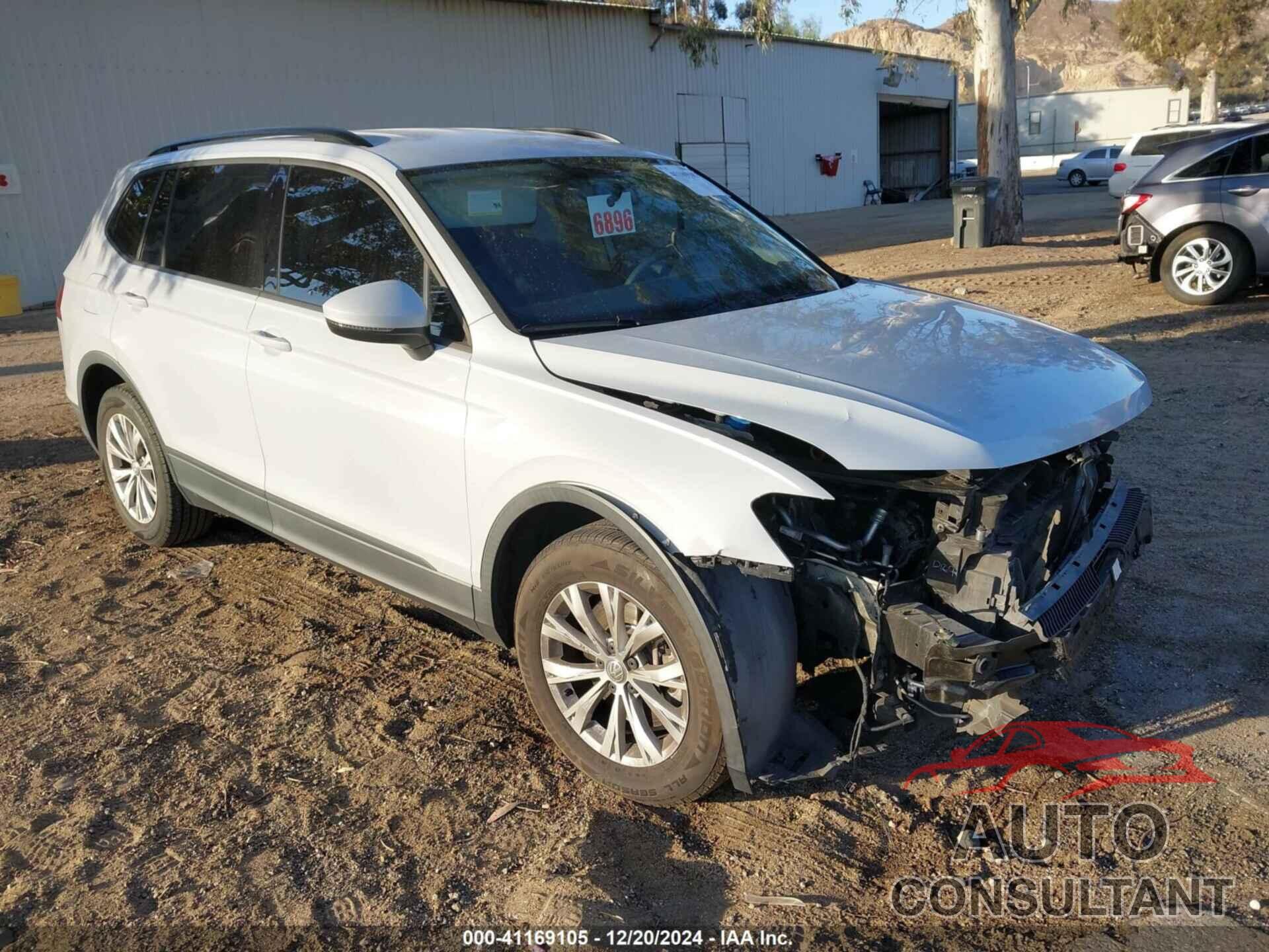 VOLKSWAGEN TIGUAN 2018 - 3VV1B7AX6JM013449