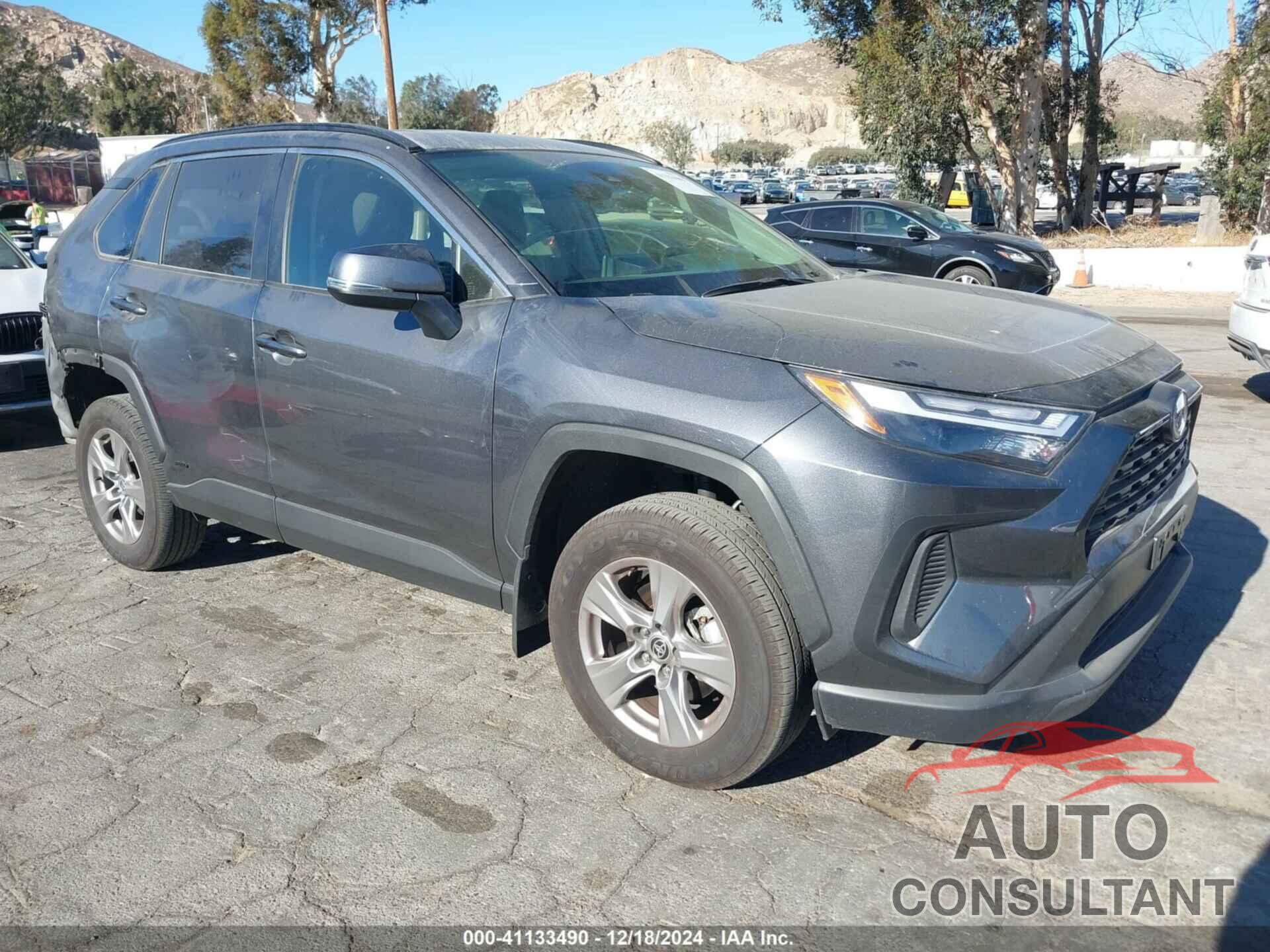 TOYOTA RAV4 HYBRID 2024 - JTMMWRFV9RD215938