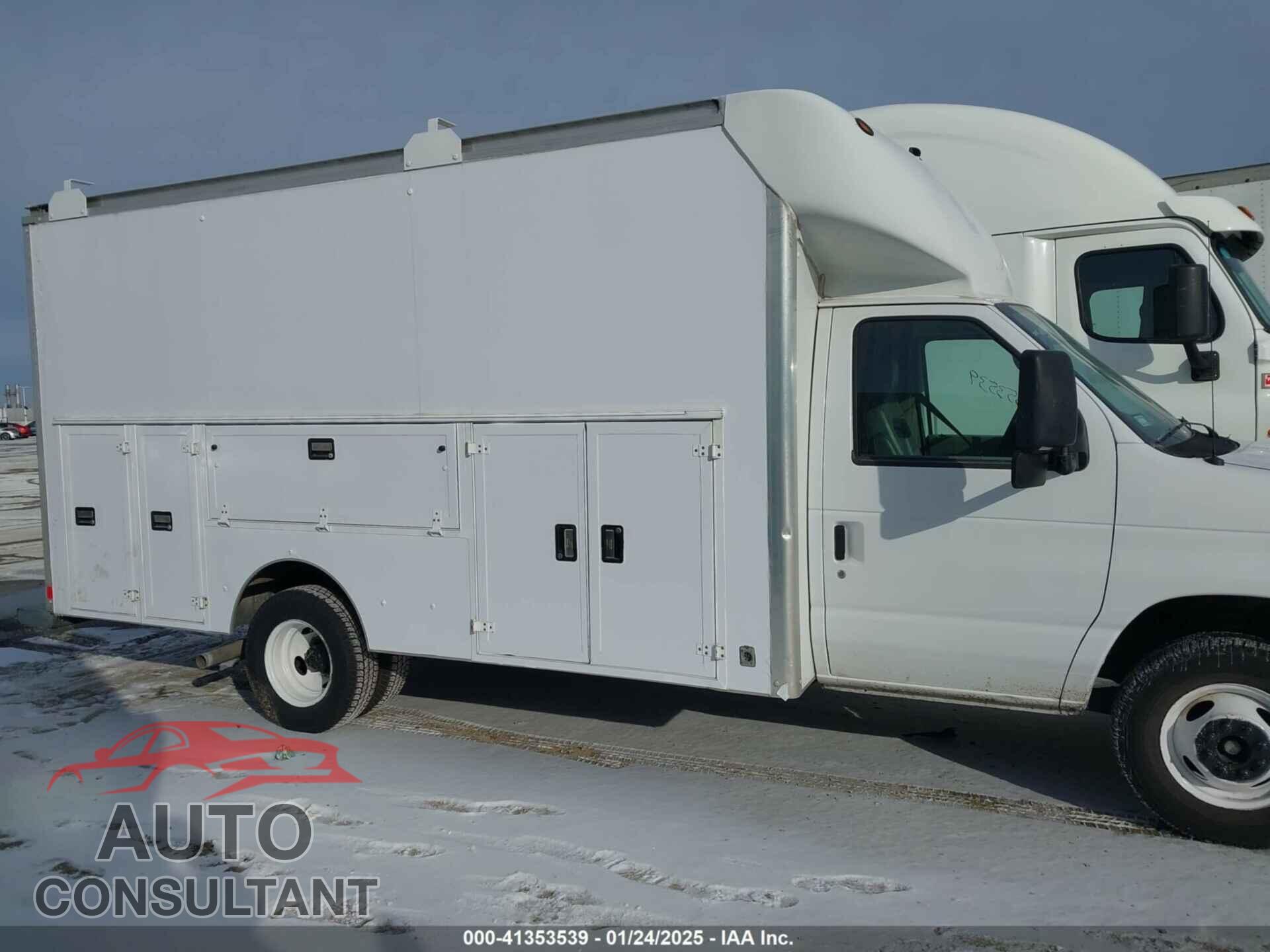 FORD E-450 CUTAWAY 2015 - 1FDXE4FS2FDA20084