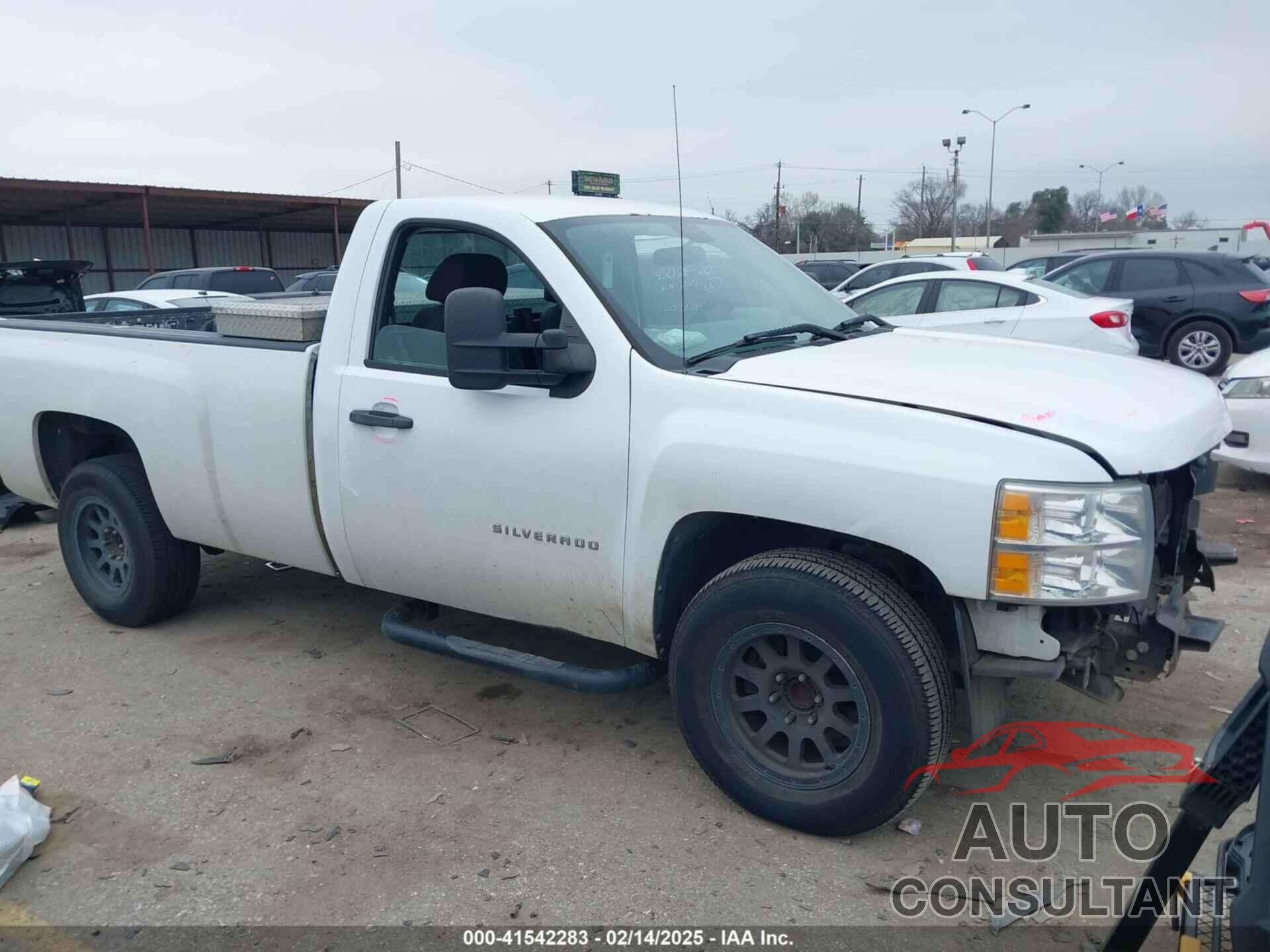 CHEVROLET SILVERADO 1500 2012 - 1GCNCPEA2CZ187801