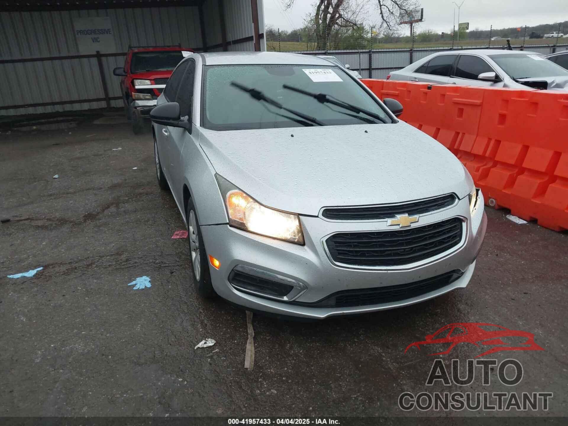 CHEVROLET CRUZE LIMITED 2016 - 1G1PC5SH3G7216067