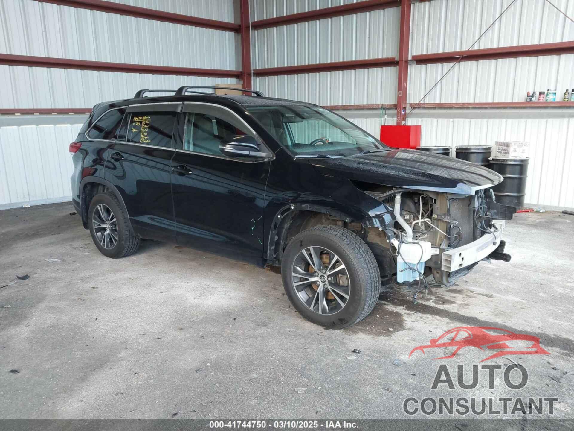 TOYOTA HIGHLANDER 2017 - 5TDBZRFH4HS445057