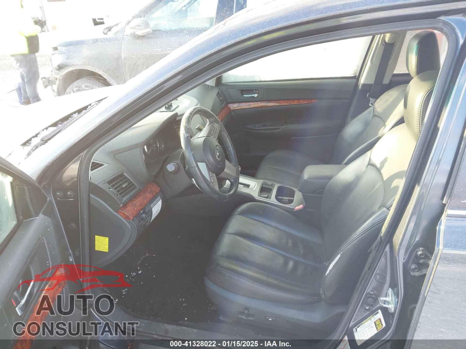 SUBARU OUTBACK 2011 - 4S4BRBLC3B3323732