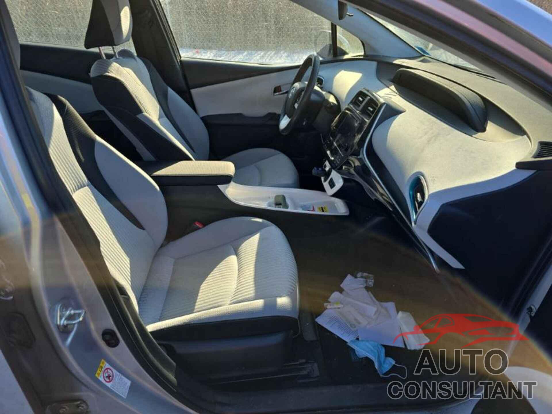 TOYOTA PRIUS PRIME 2018 - JTDKARFP0J3078034