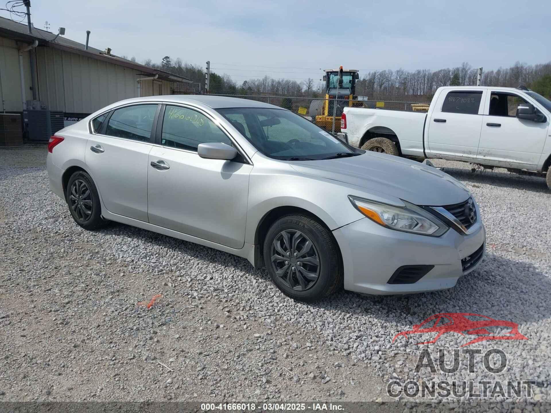 NISSAN ALTIMA 2017 - 1N4AL3AP3HN320457