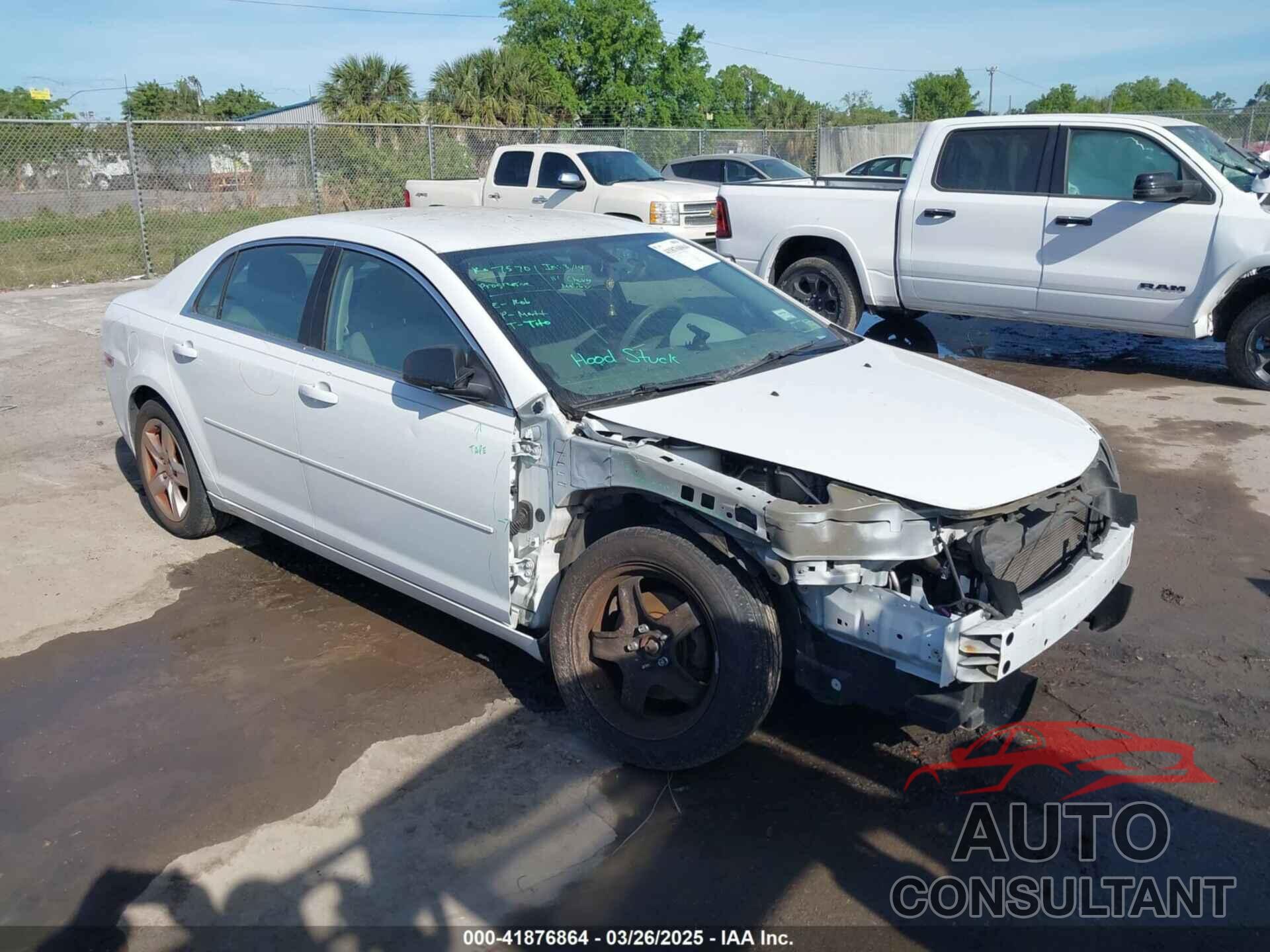CHEVROLET MALIBU 2011 - 1G1ZB5E17BF364652