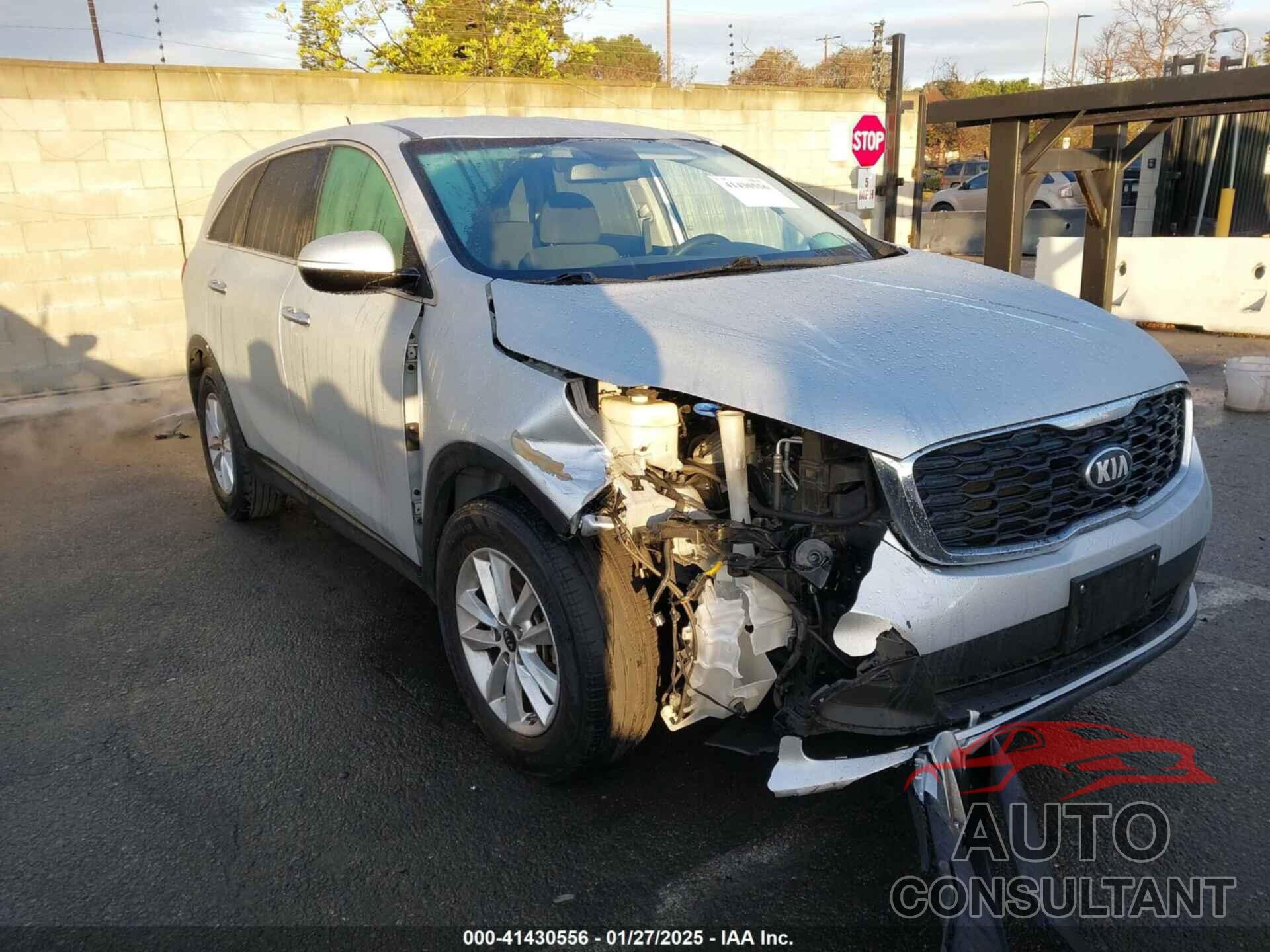 KIA SORENTO 2019 - 5XYPG4A55KG470999