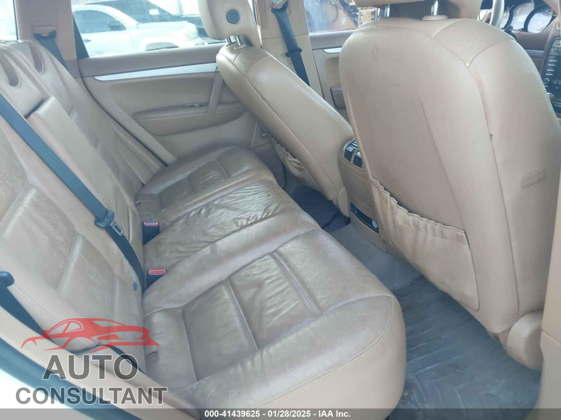 PORSCHE CAYENNE 2009 - WP1AA29P19LA03657