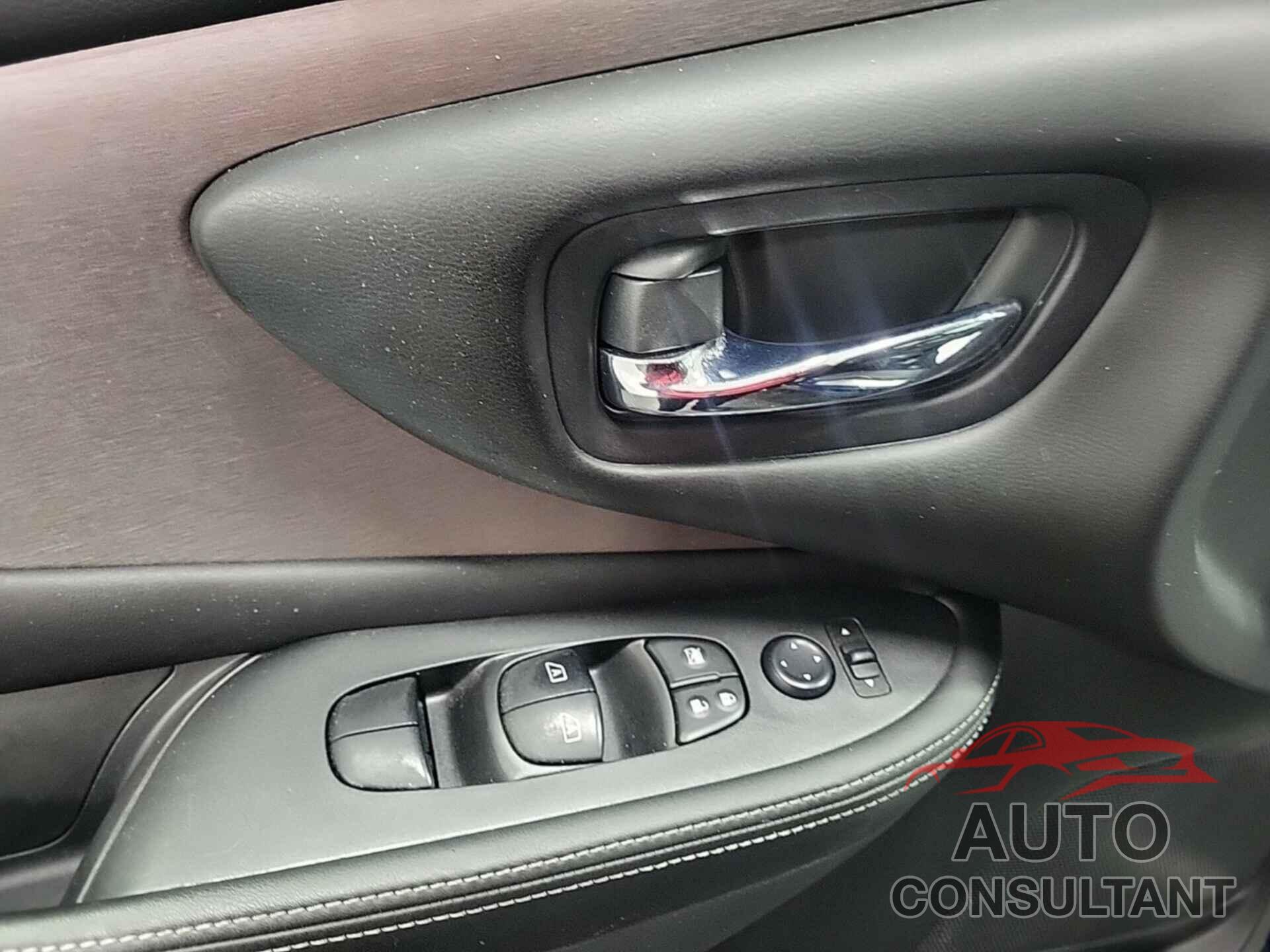 NISSAN MURANO 2020 - 5N1AZ2AJ8LN112190